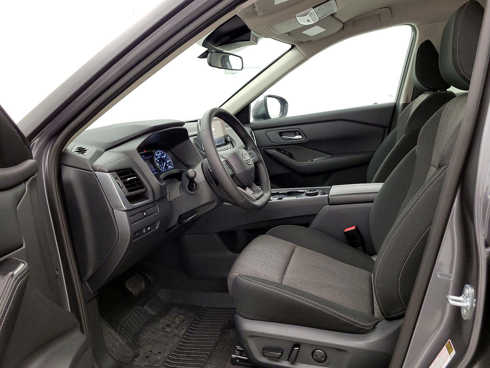 Thumbnail: 2025 Nissan Rogue - 11