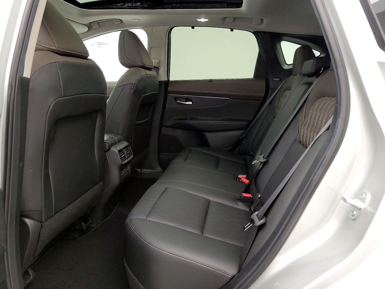 2025 Nissan Murano Platinum - Photo 21