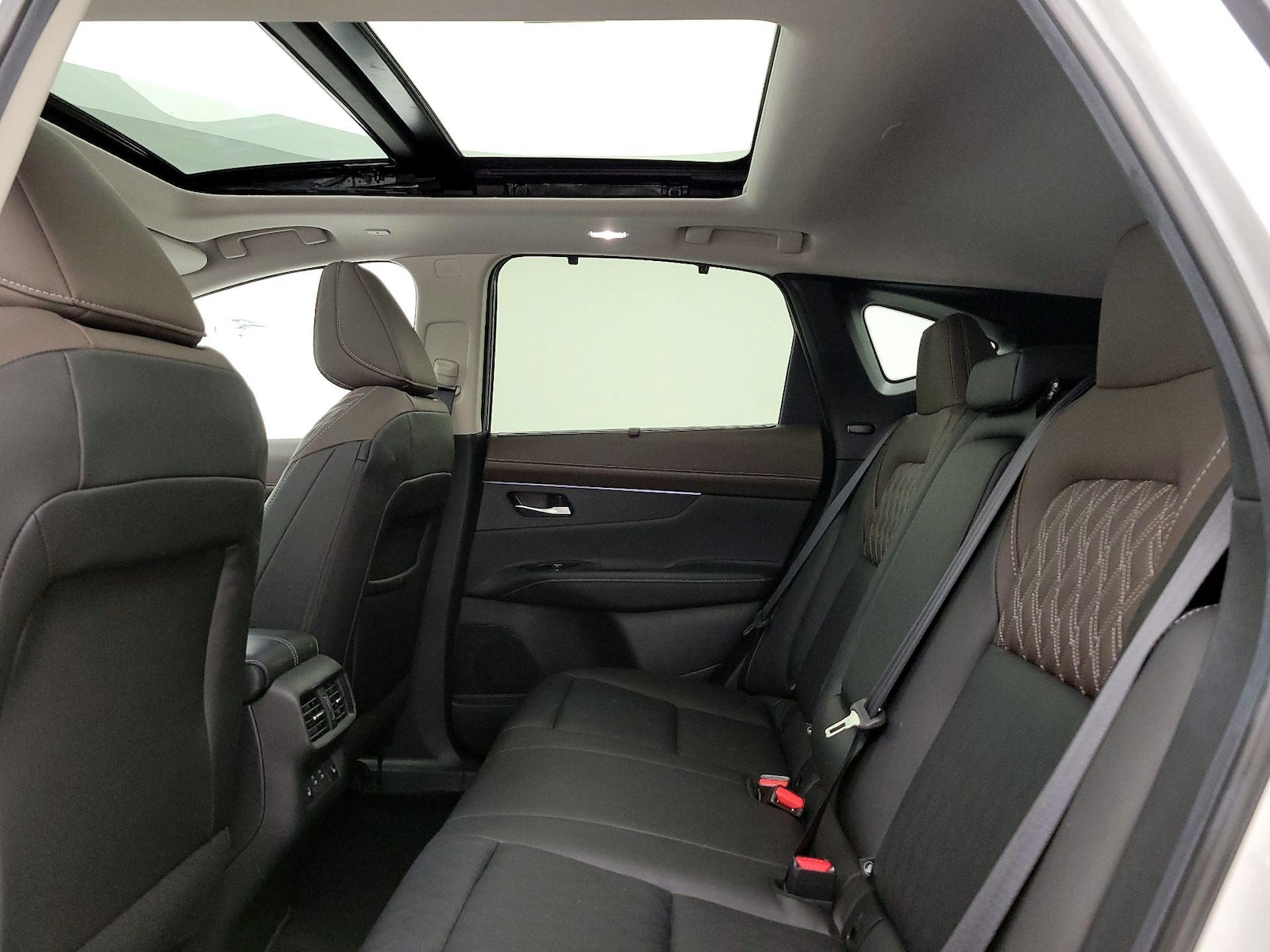 2025 Nissan Murano Platinum - Photo 24