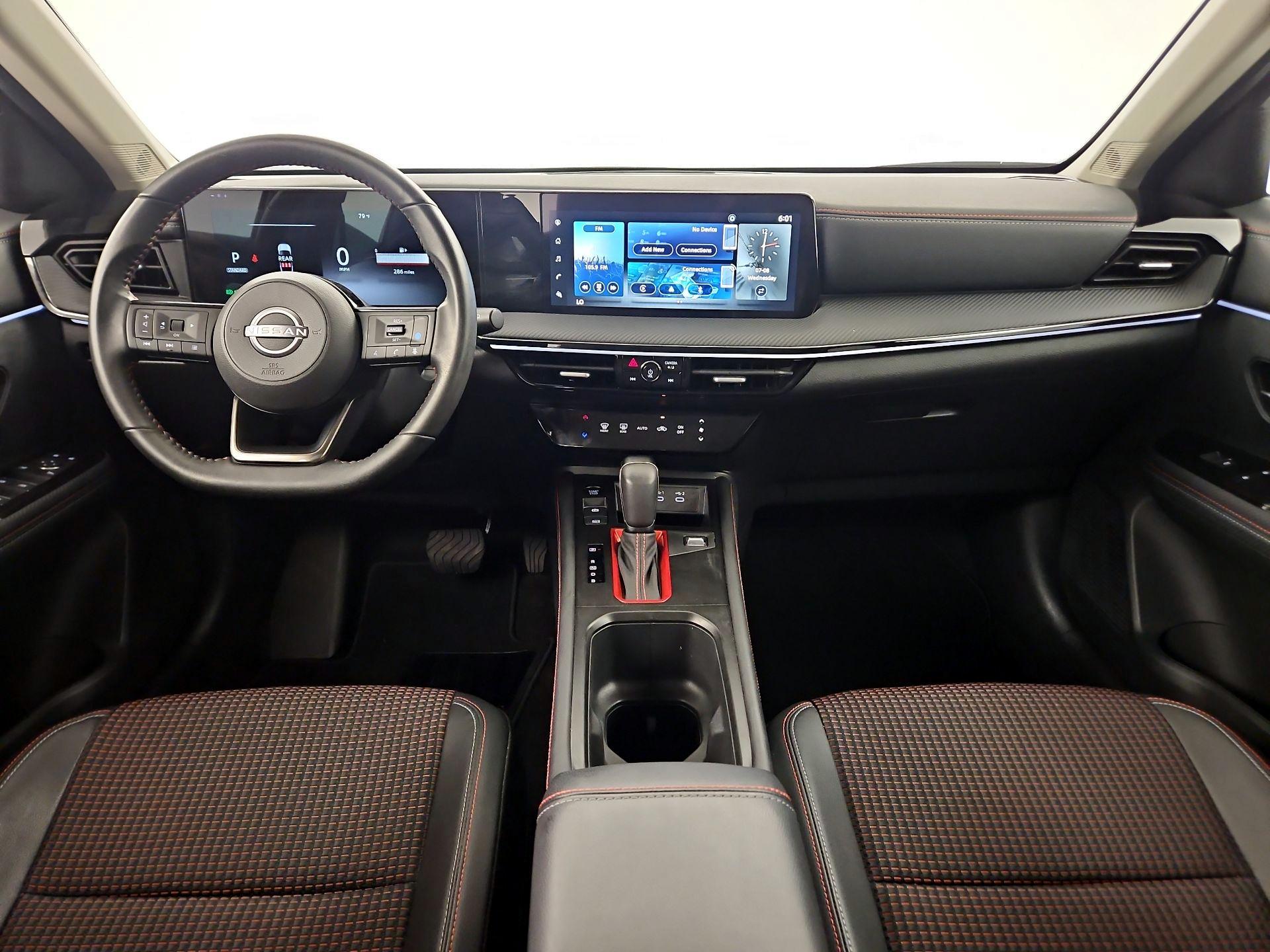 Thumbnail: 2025 Nissan Kicks - 8