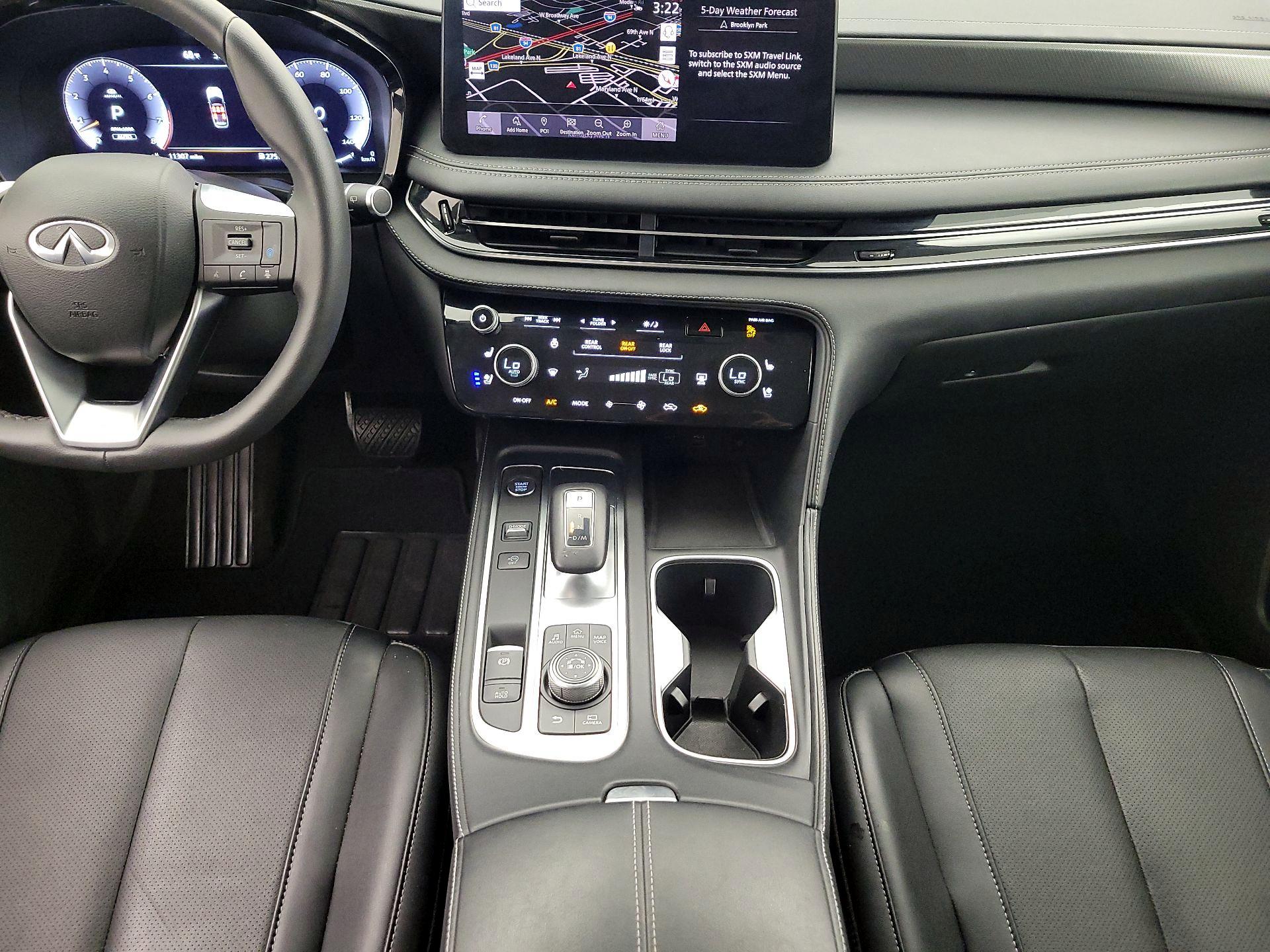 Thumbnail: 2023 INFINITI QX60 - 18