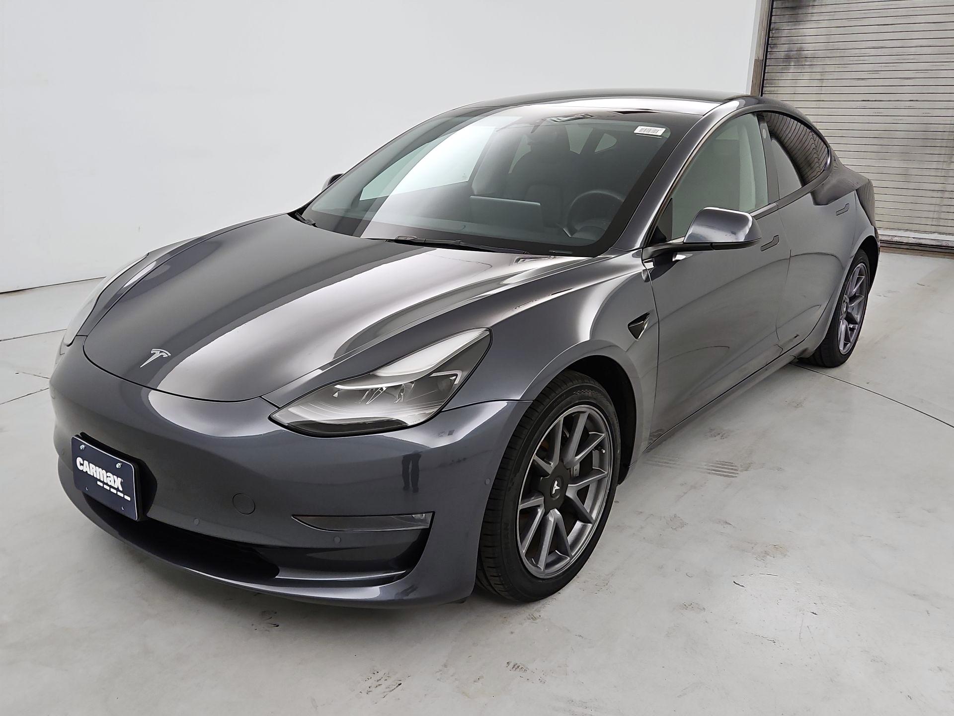 Thumbnail: 2022 Tesla Model 3 - 3