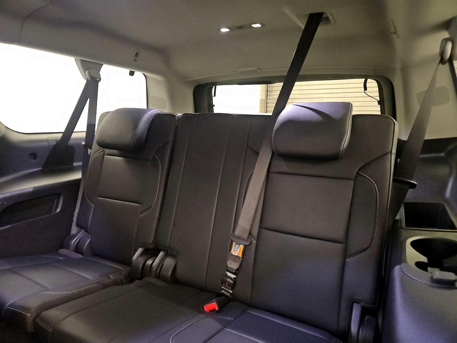 2020 Chevrolet Suburban LT - Photo 20