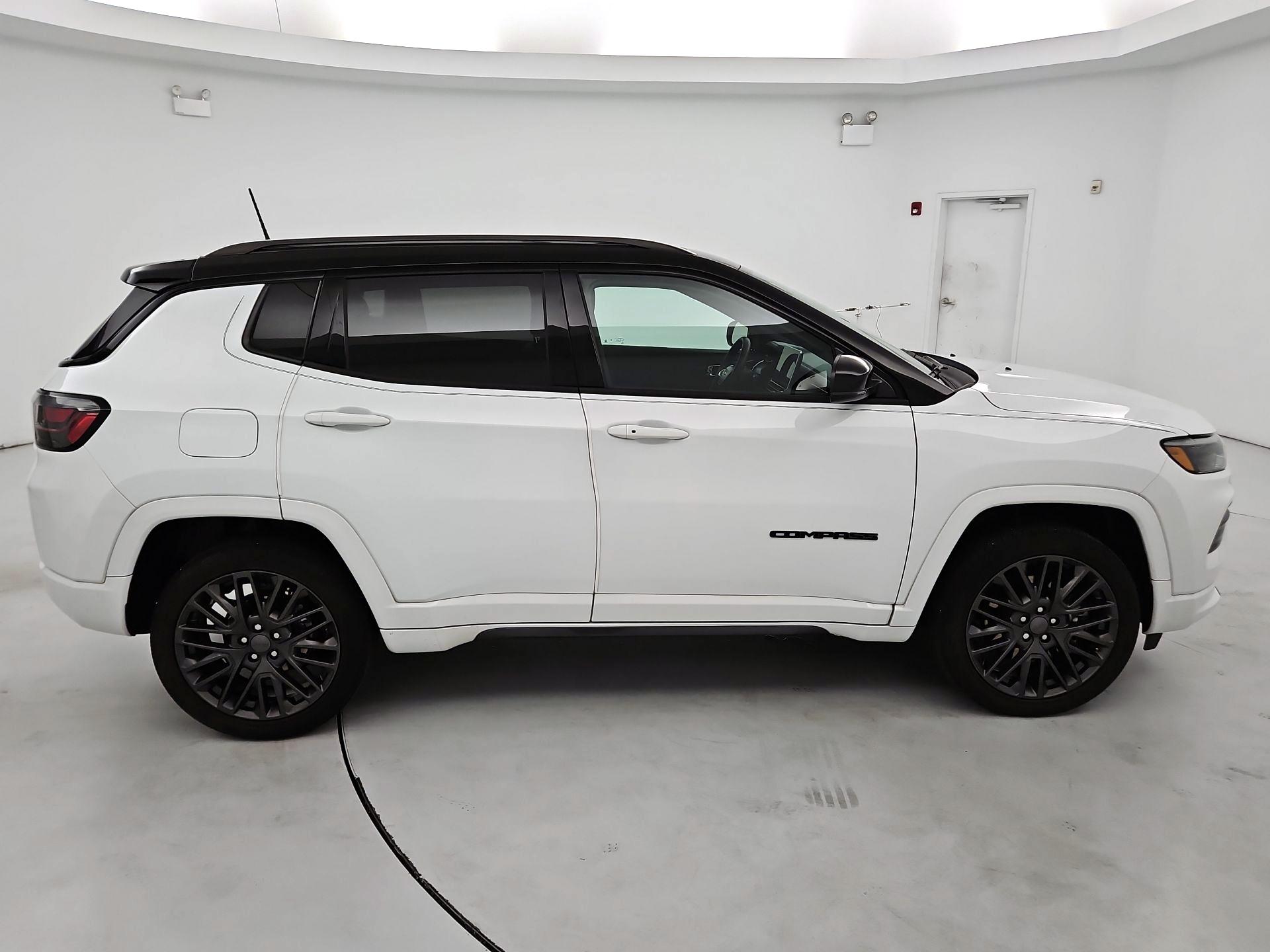 Thumbnail: 2023 Jeep Compass - 4