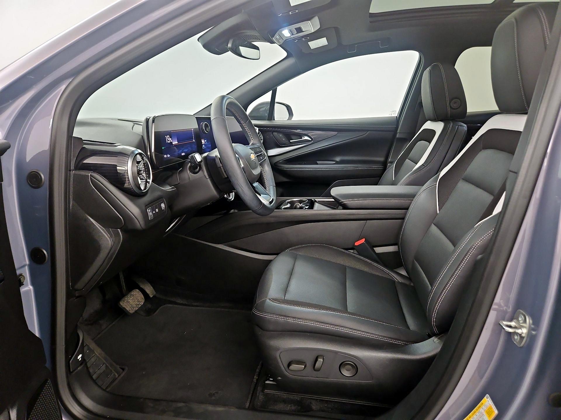 Thumbnail: 2024 Chevrolet Blazer EV - 9