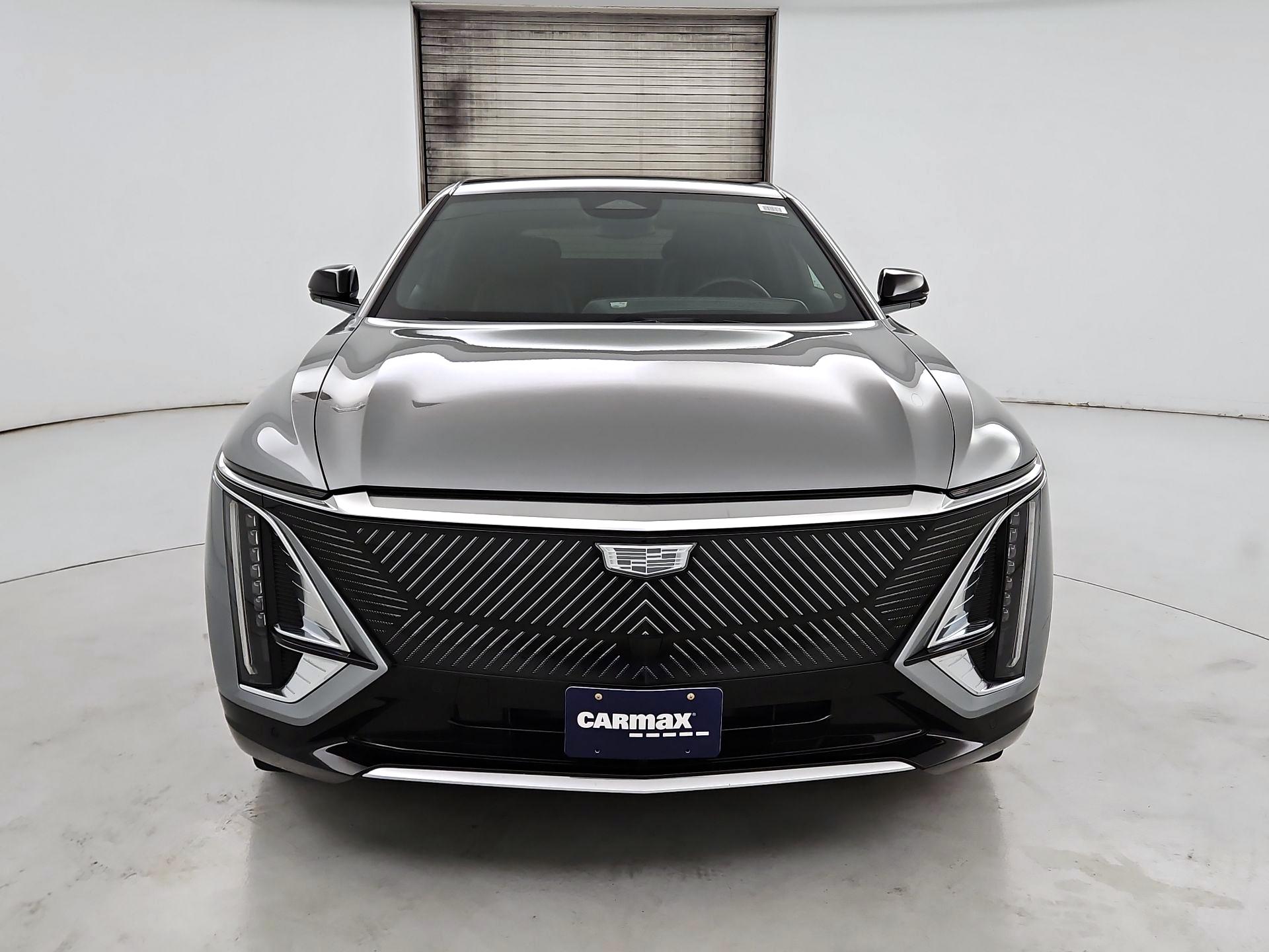 Thumbnail: 2024 Cadillac Lyriq - 2