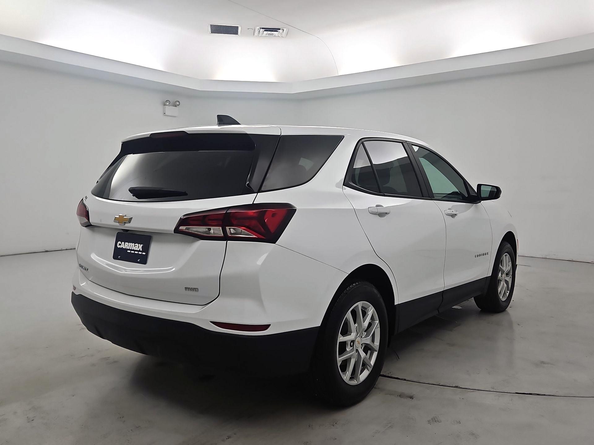 Thumbnail: 2024 Chevrolet Equinox - 5