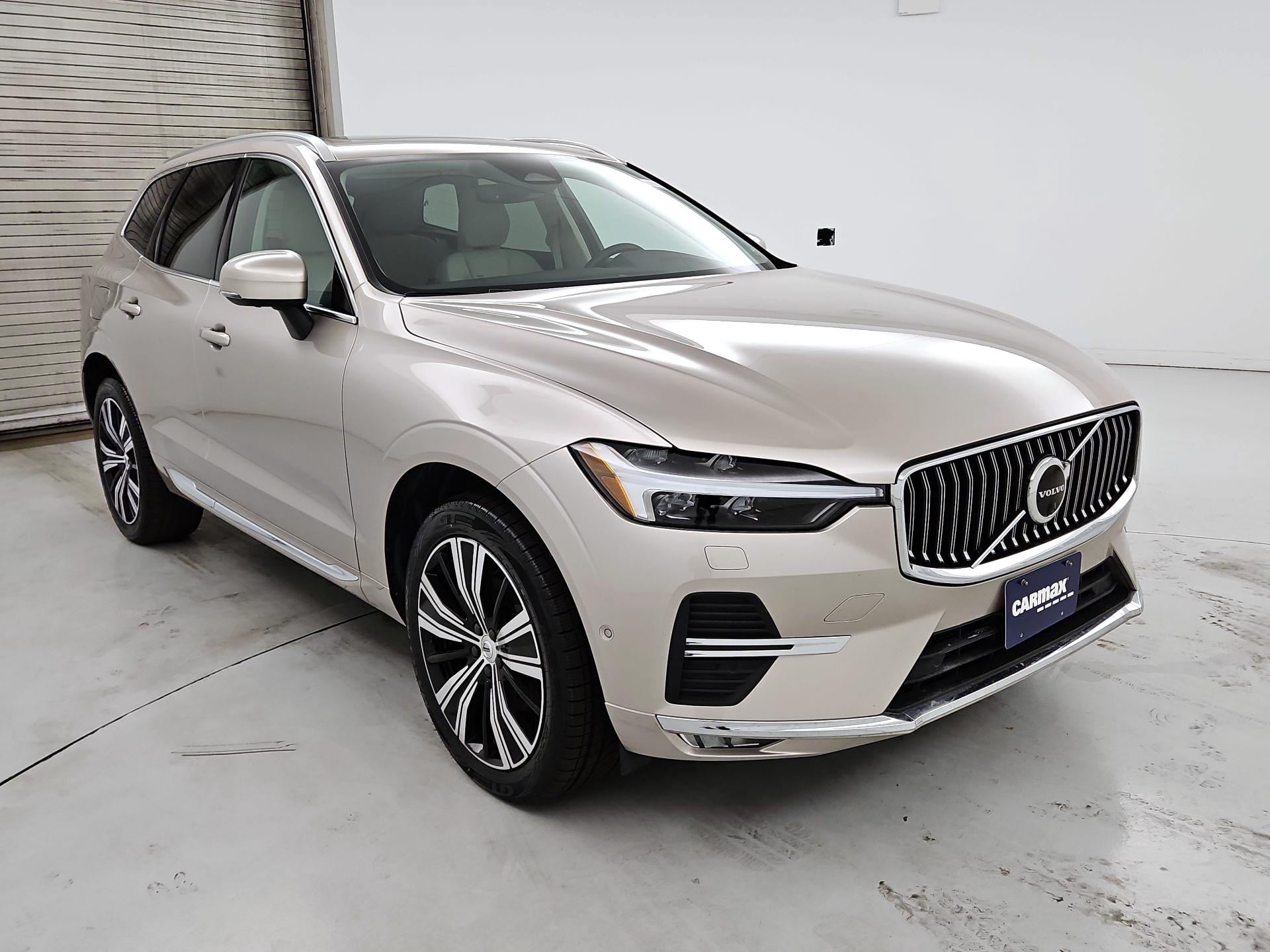 Thumbnail: 2023 Volvo XC60 - 1