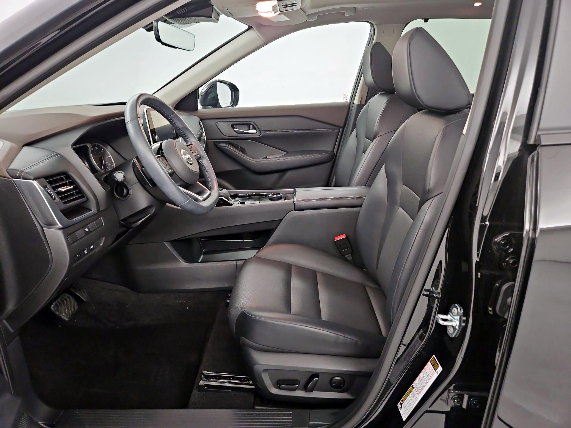 Thumbnail: 2023 Nissan Rogue - 9