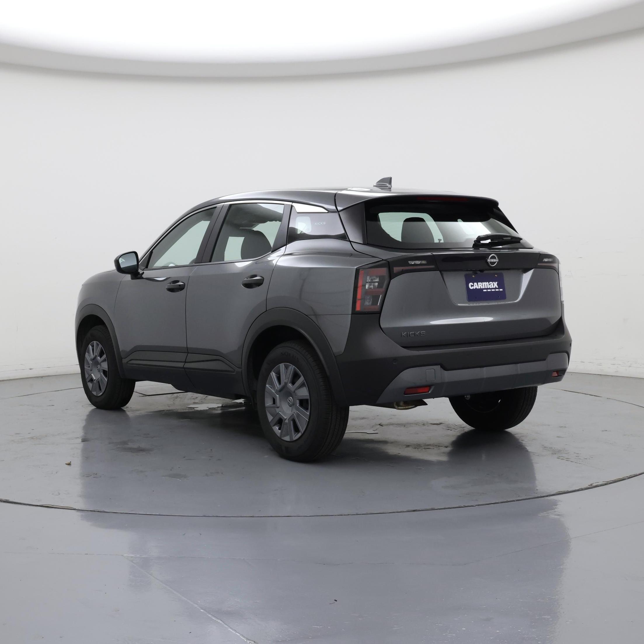 Thumbnail: 2025 Nissan Kicks - 2