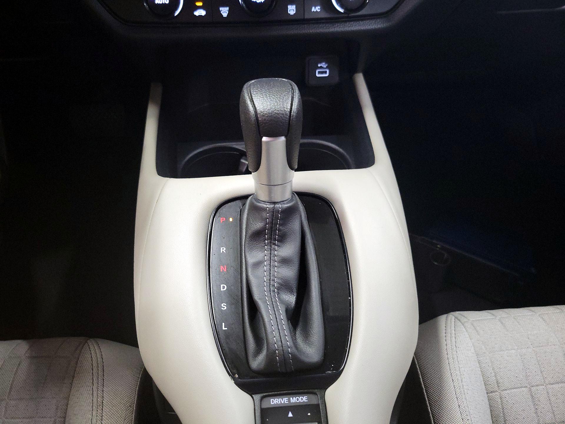 Thumbnail: 2025 Honda HR-V - 17
