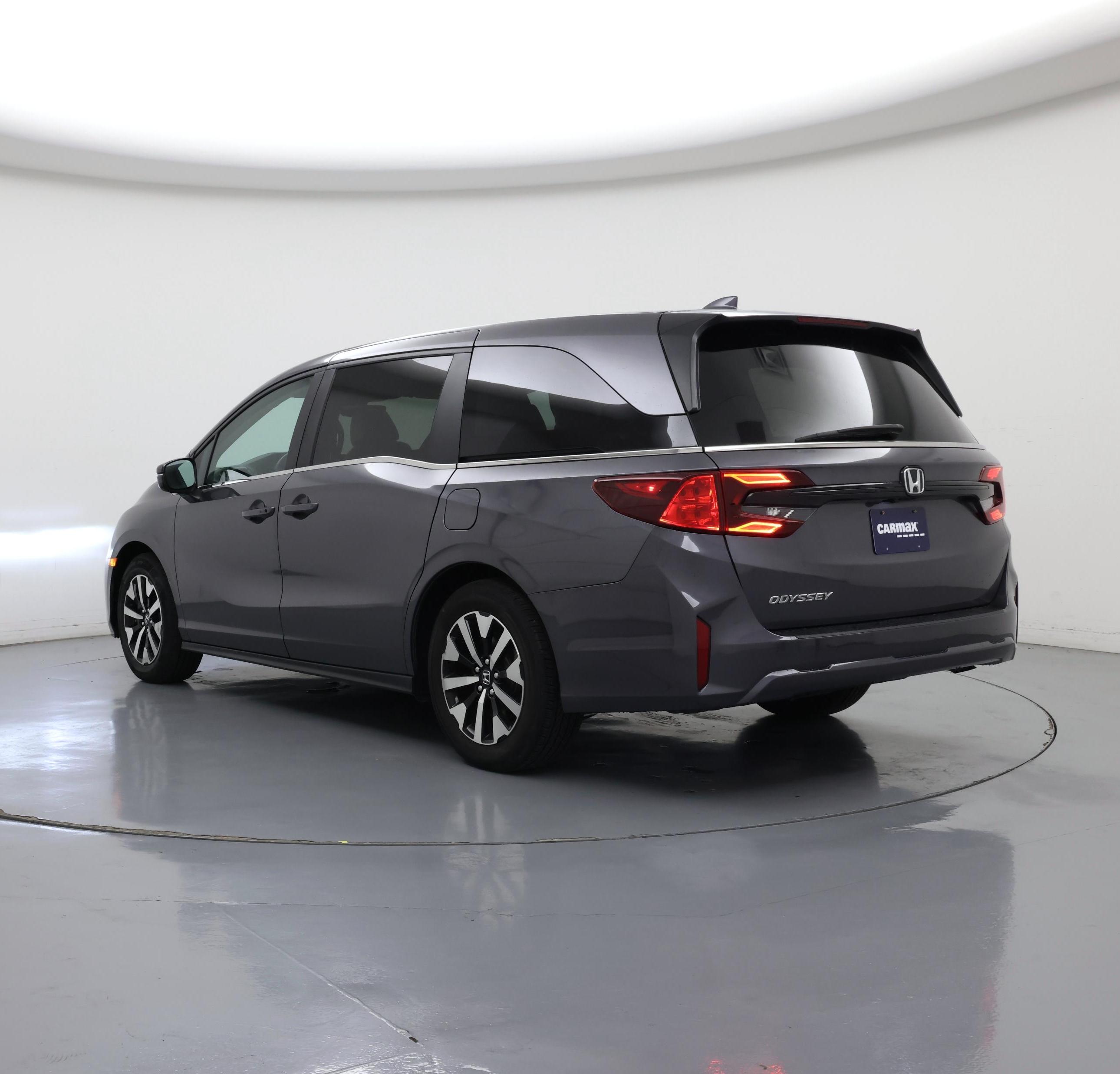 Thumbnail: 2025 Honda Odyssey - 2