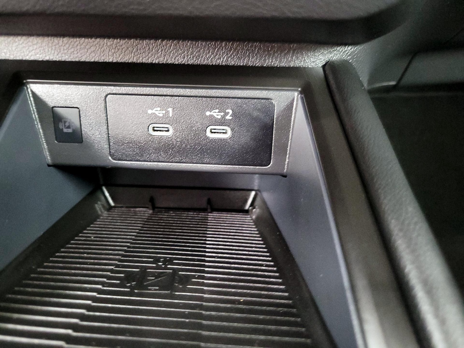 2025 Nissan Kicks SV AWD - Photo 16