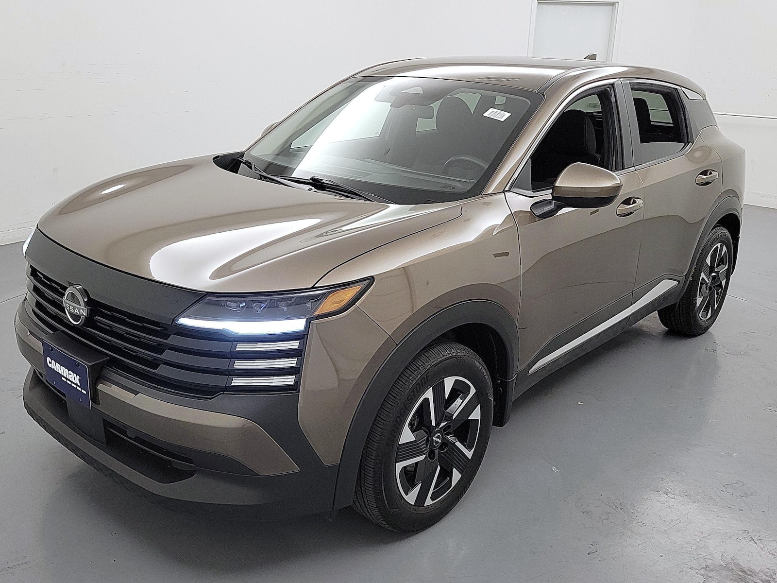 2025 Nissan Kicks SV AWD - Photo 3