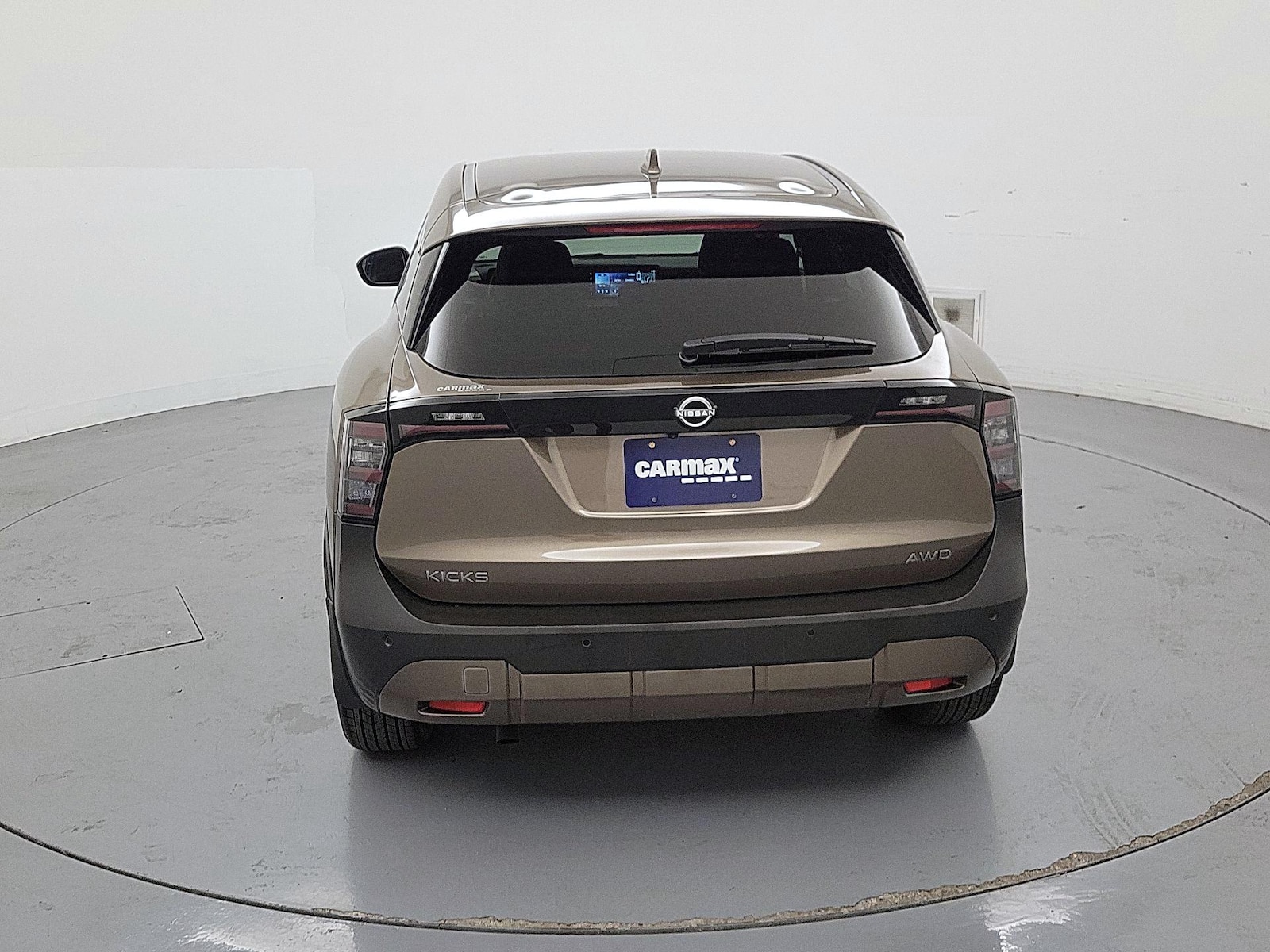 2025 Nissan Kicks SV AWD - Photo 6