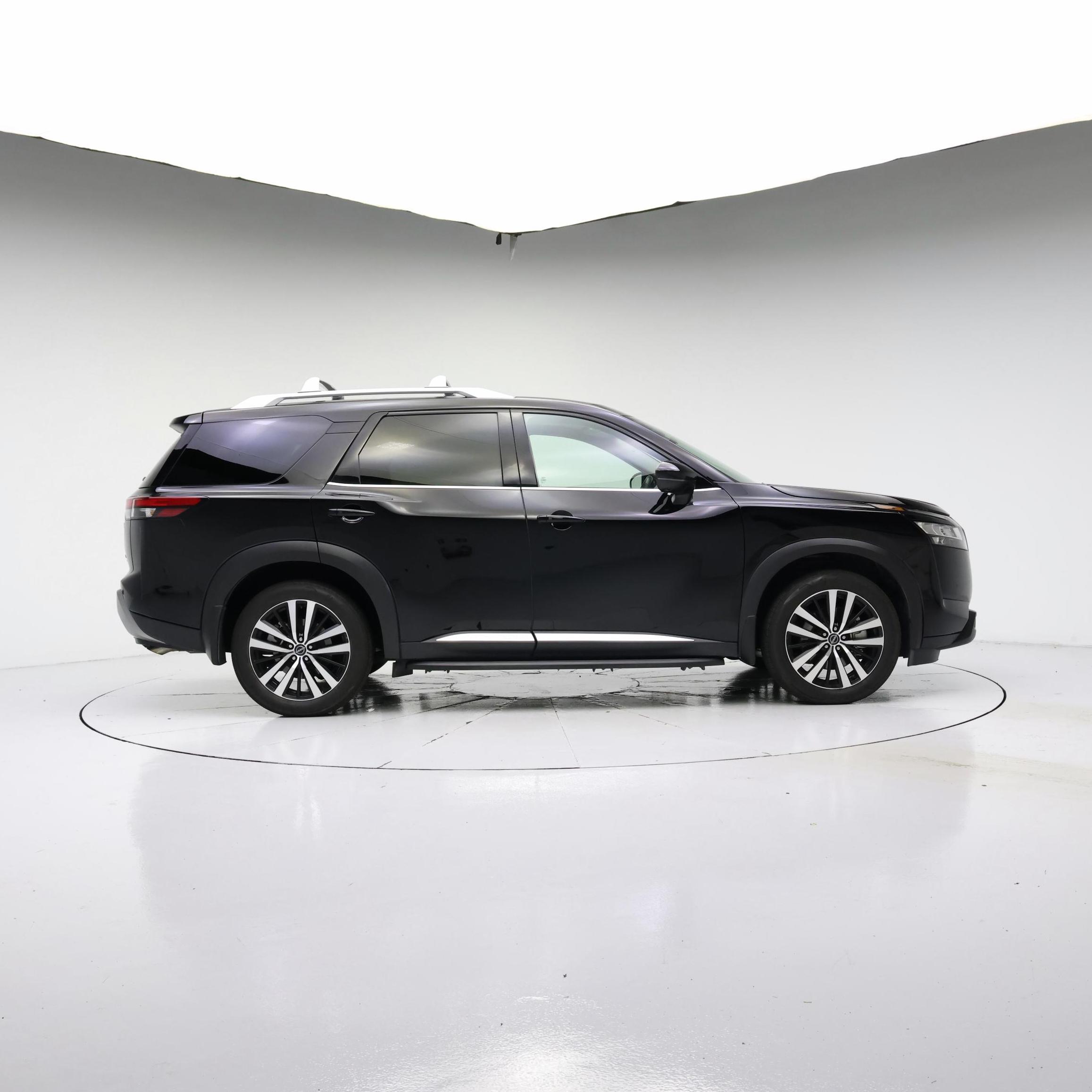 Thumbnail: 2024 Nissan Pathfinder - 7