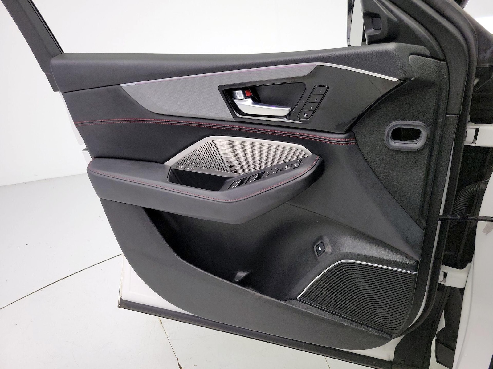 2023 Acura MDX A-Spec Package - Photo 13