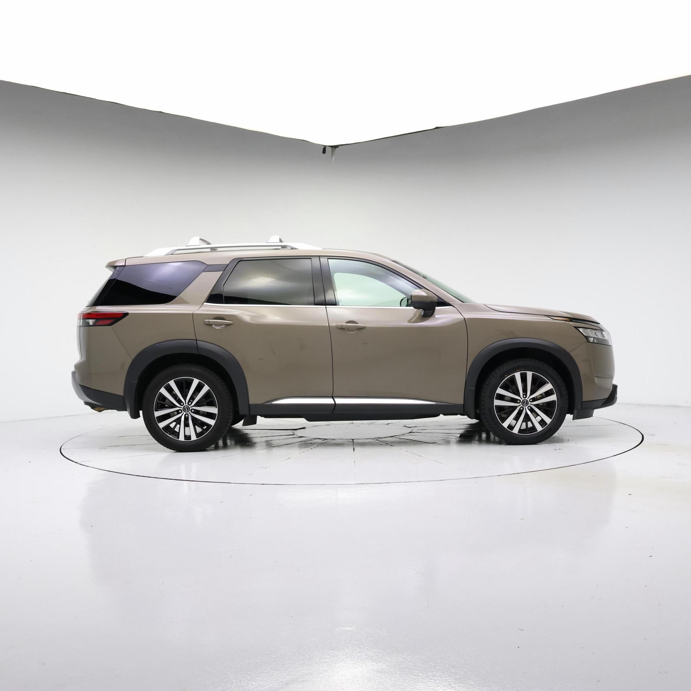 Thumbnail: 2023 Nissan Pathfinder - 7