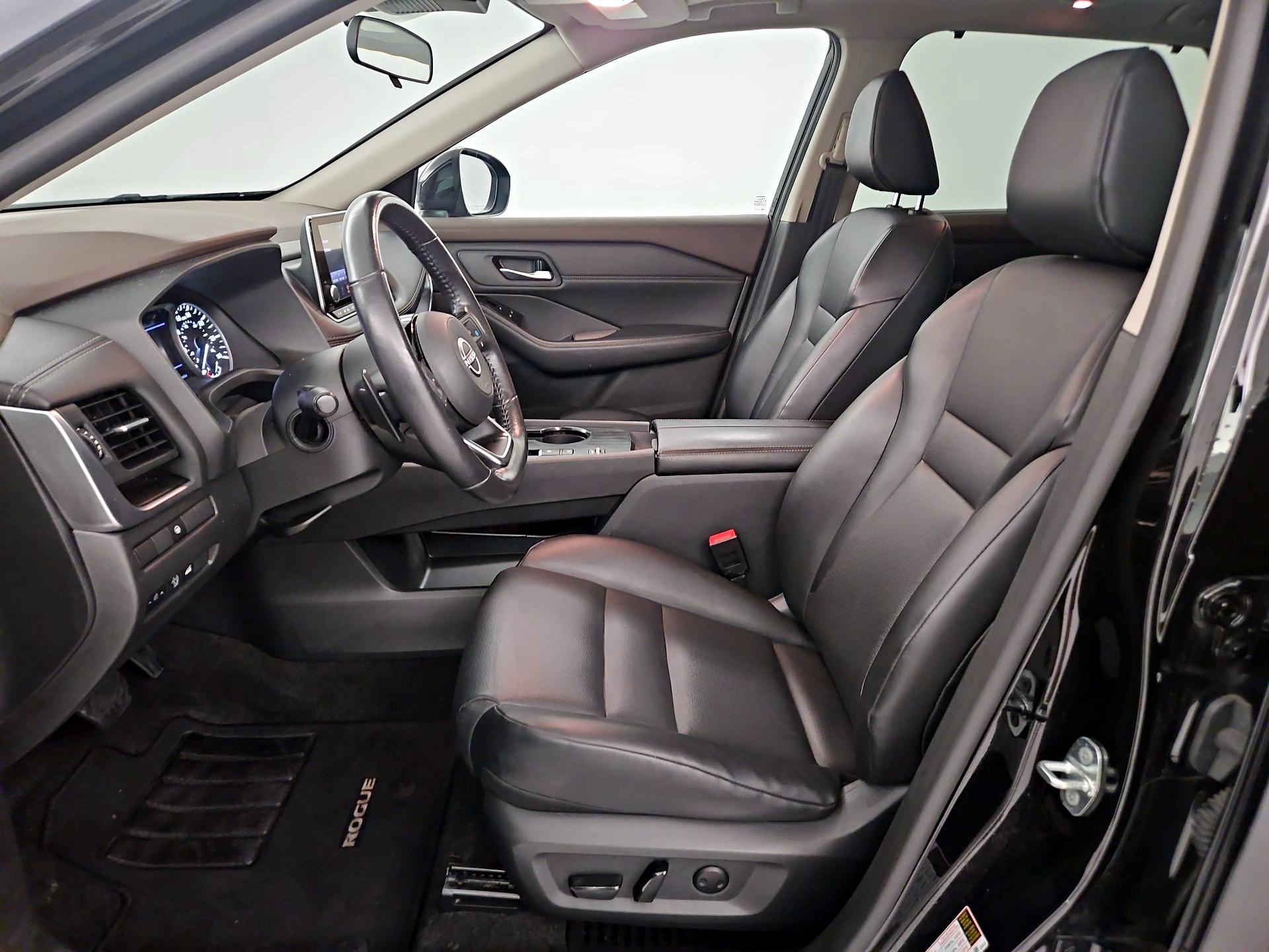 Thumbnail: 2023 Nissan Rogue - 9