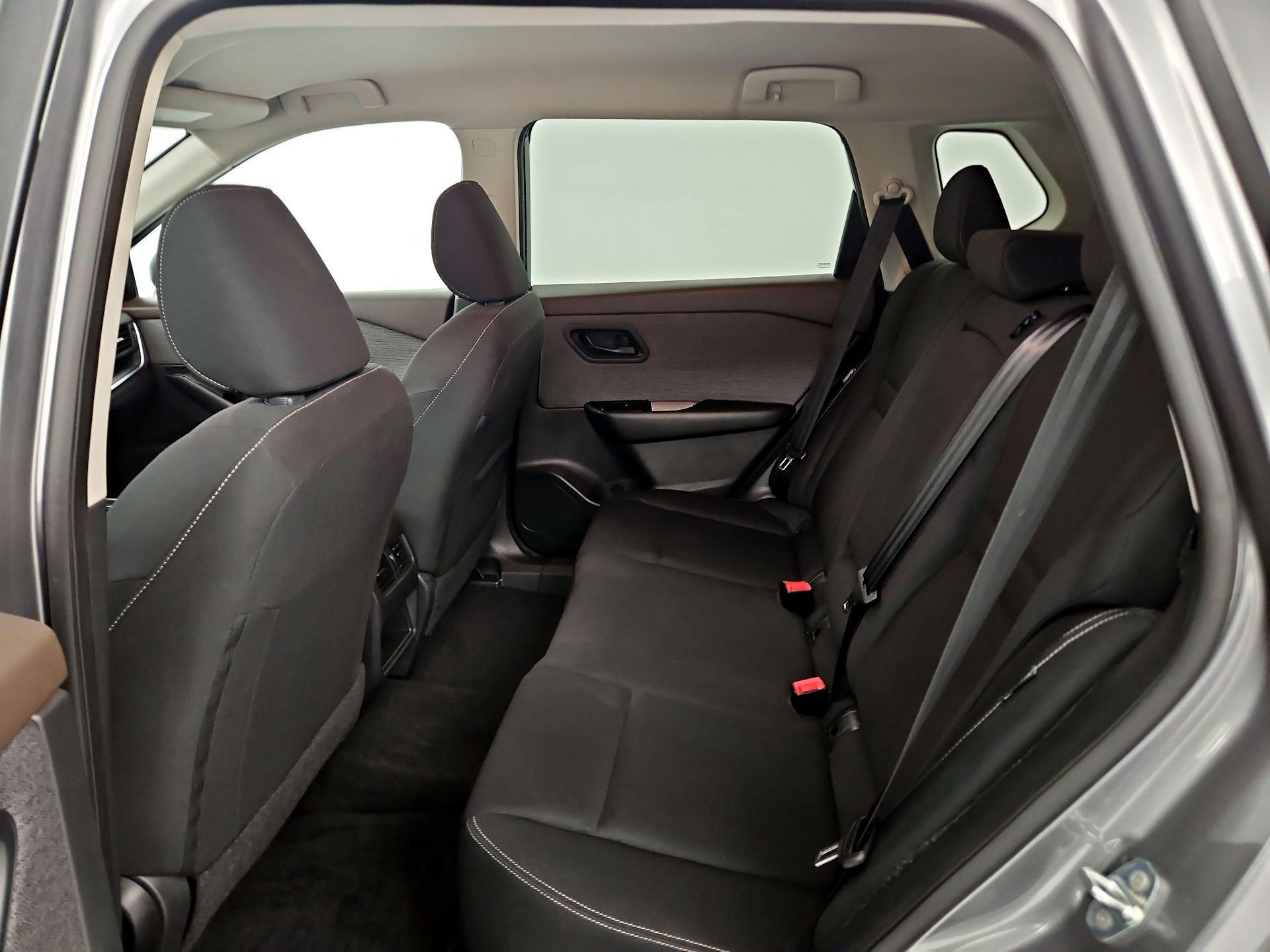Thumbnail: 2023 Nissan Rogue - 17