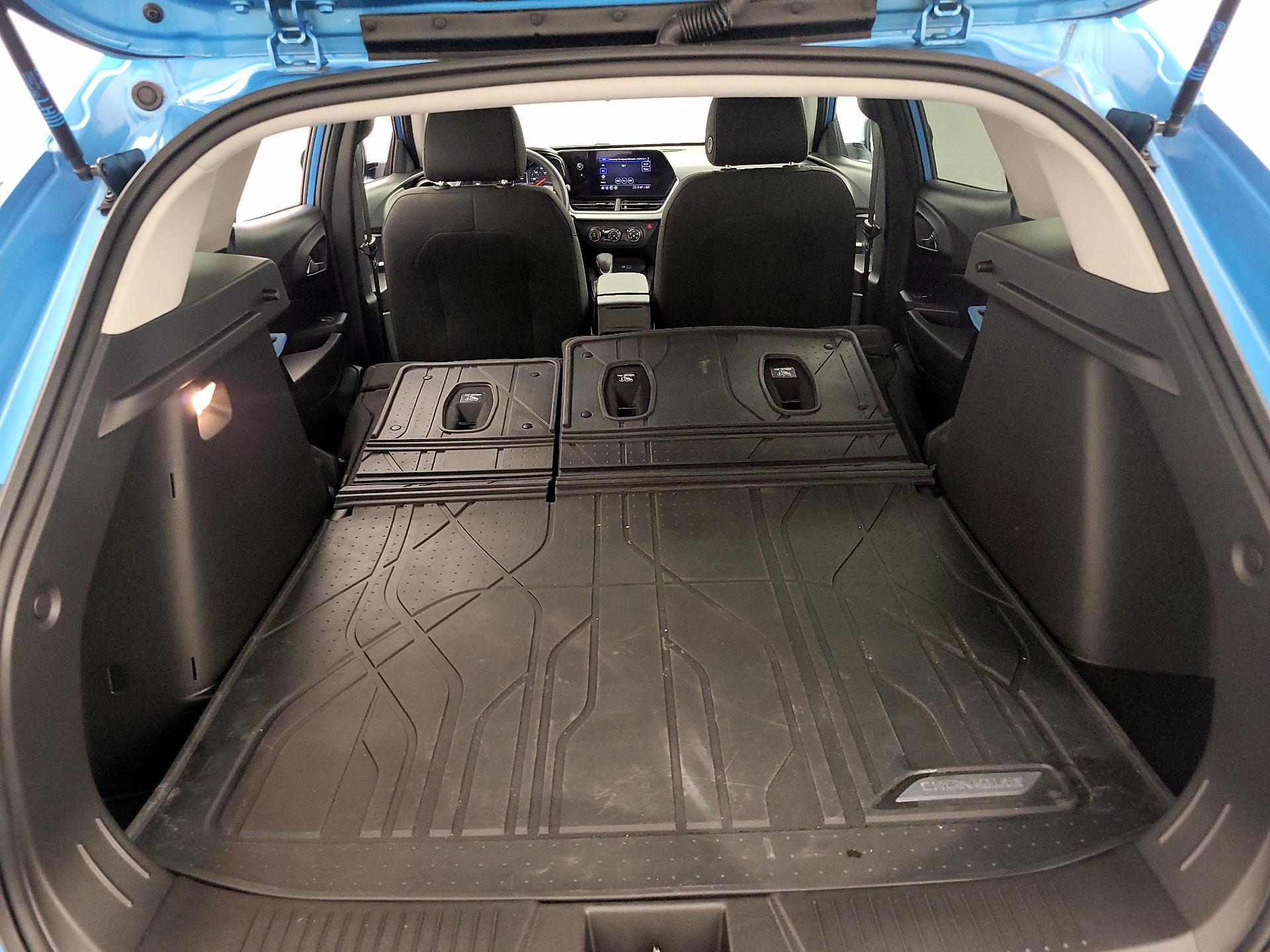 Thumbnail: 2025 Chevrolet Trax - 20