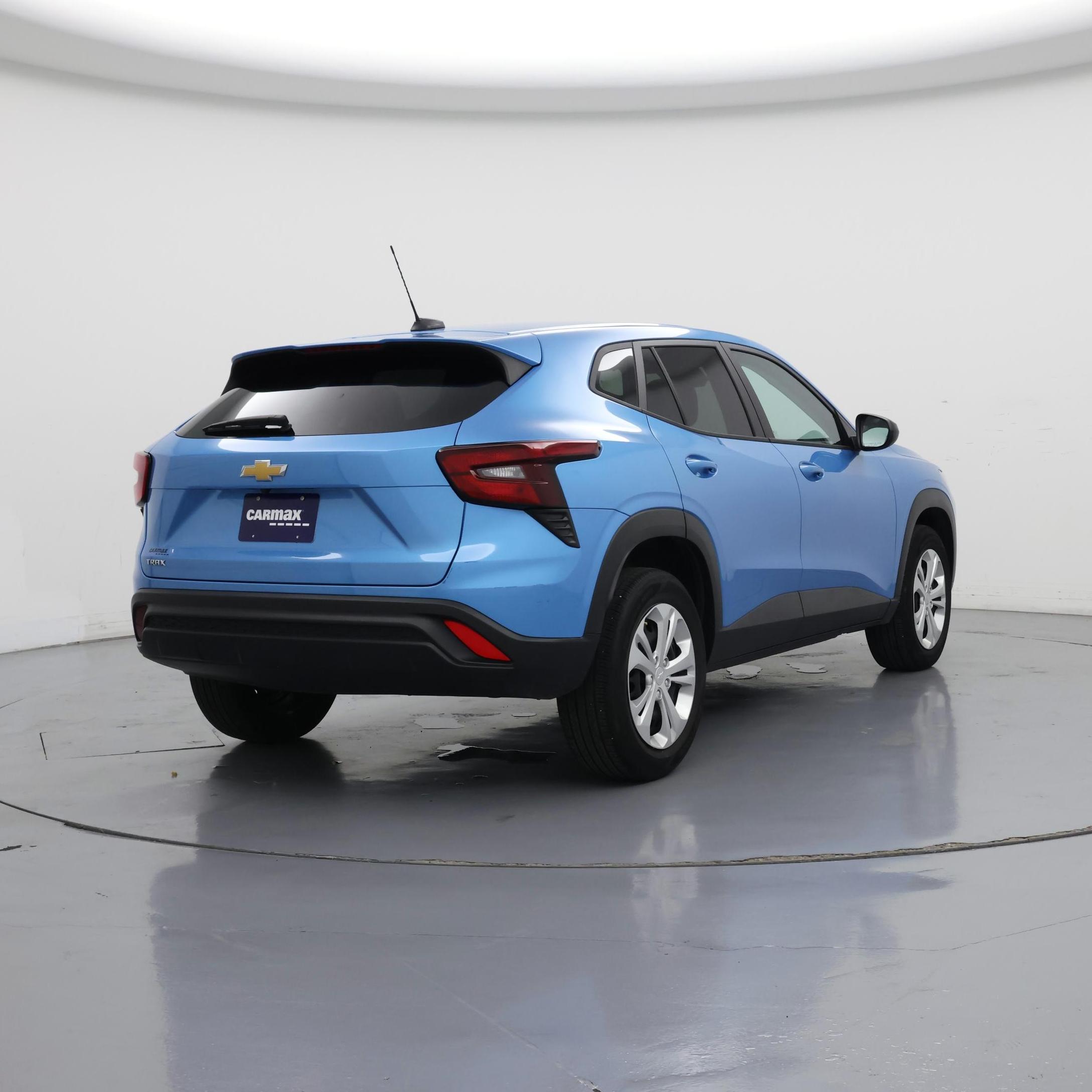 Thumbnail: 2025 Chevrolet Trax - 8