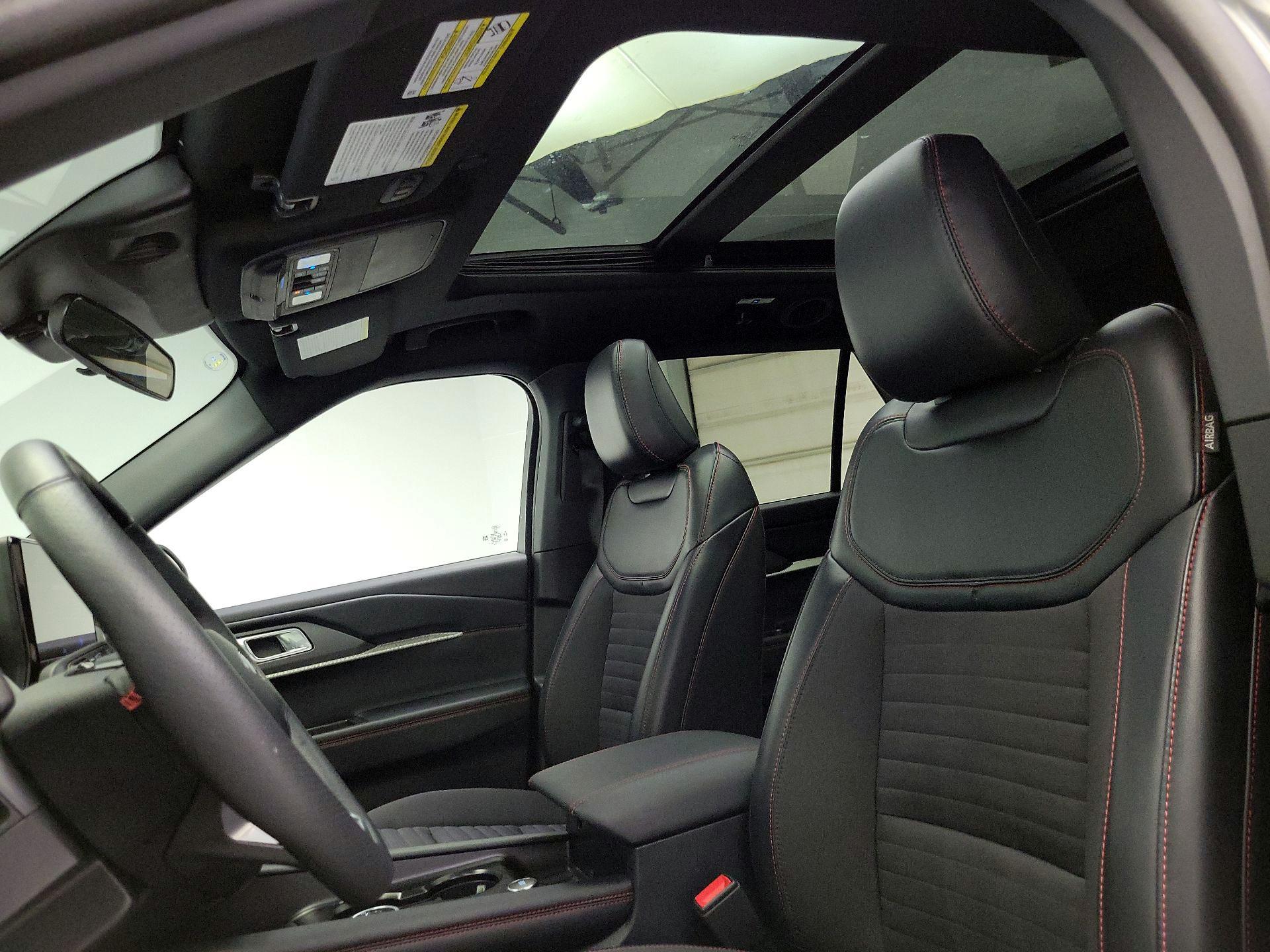 Thumbnail: 2025 Ford Explorer - 19