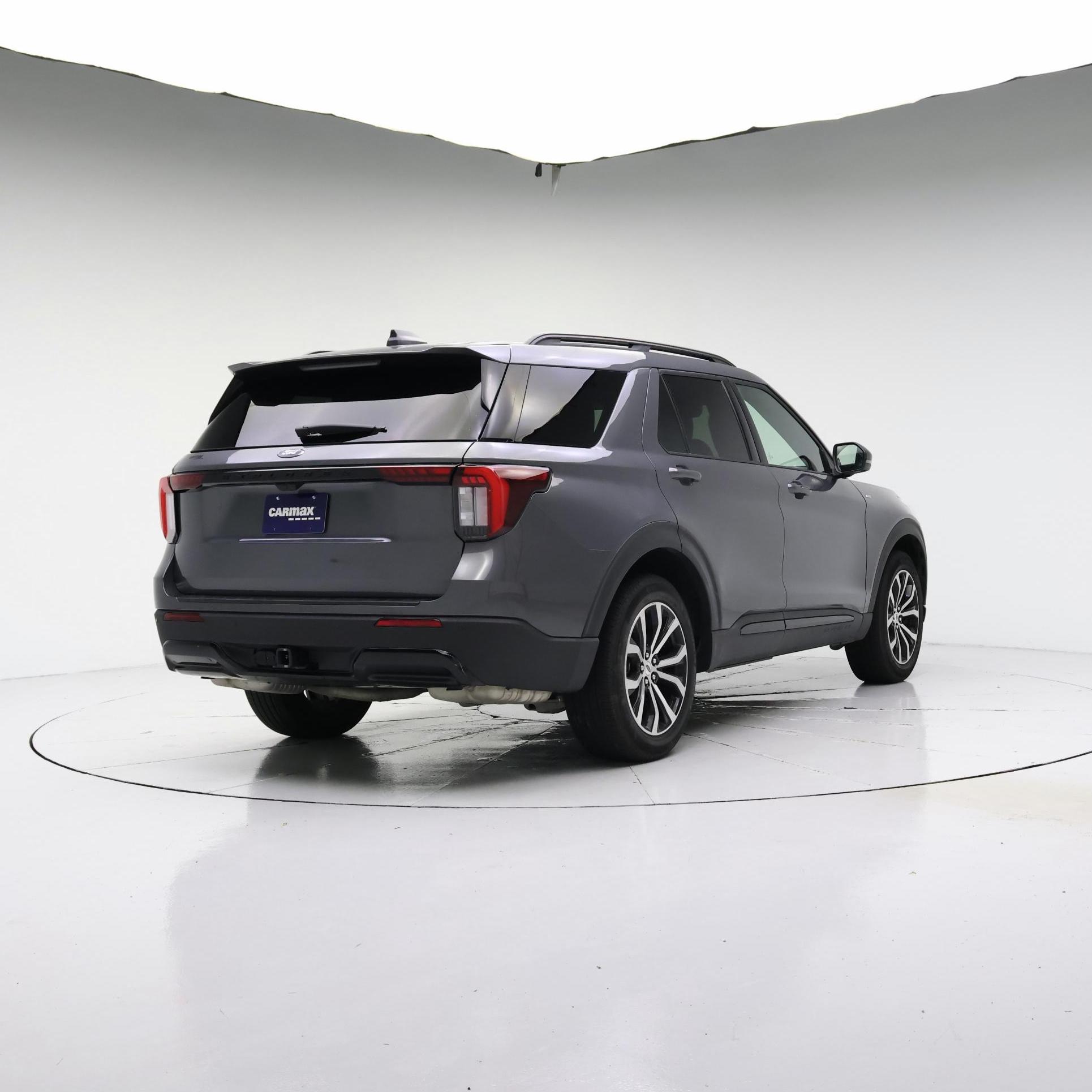 Thumbnail: 2025 Ford Explorer - 8