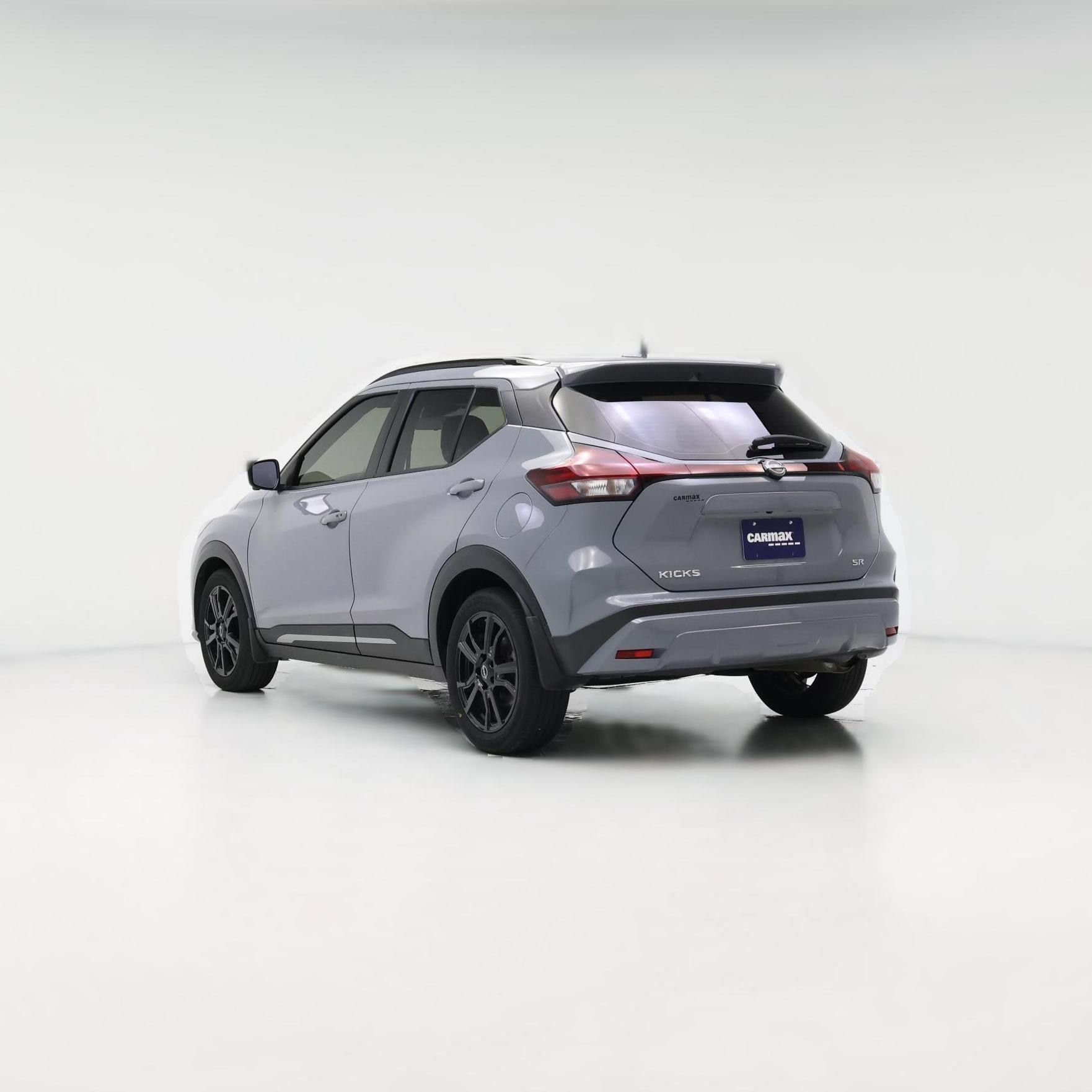 Thumbnail: 2023 Nissan Kicks - 1