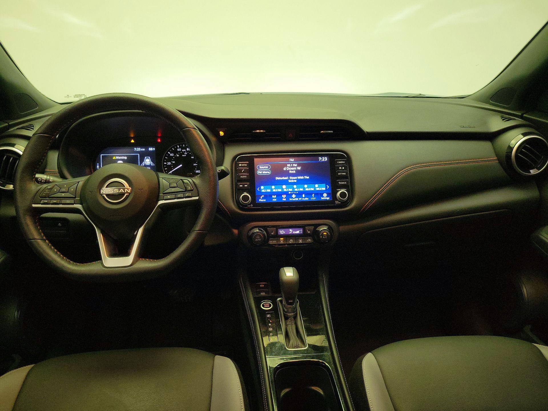 Thumbnail: 2023 Nissan Kicks - 9
