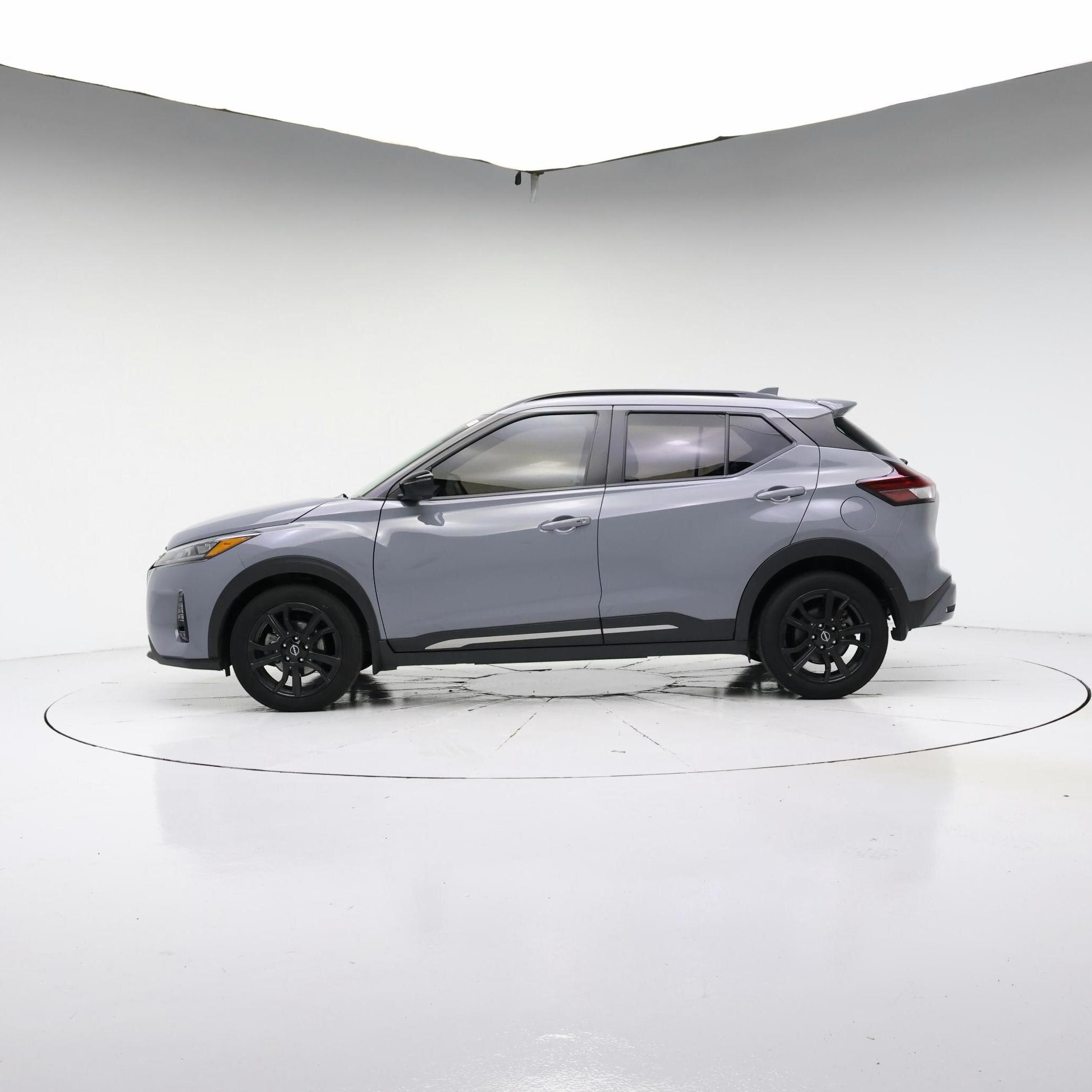 Thumbnail: 2023 Nissan Kicks - 7