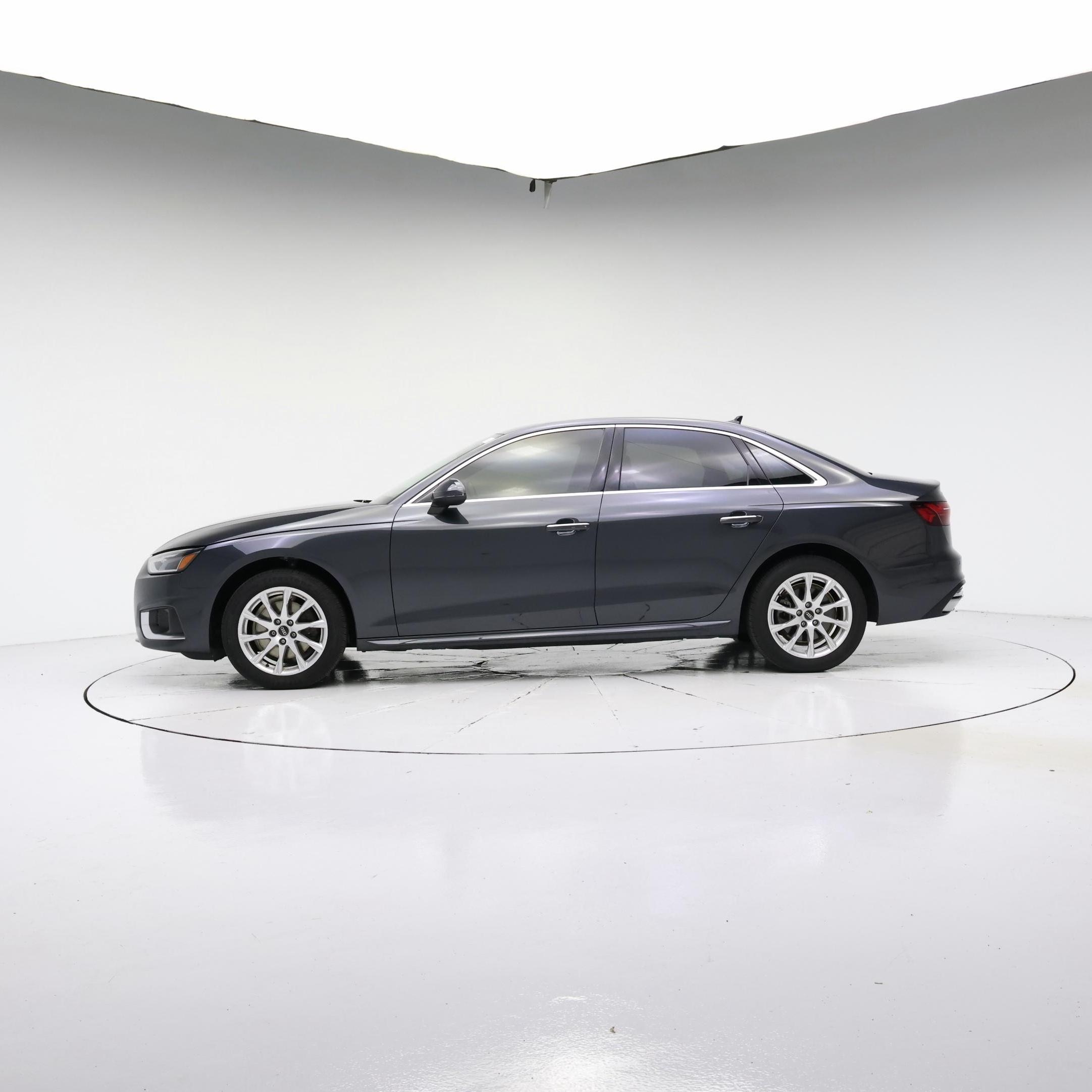 Thumbnail: 2022 Audi A4 - 3