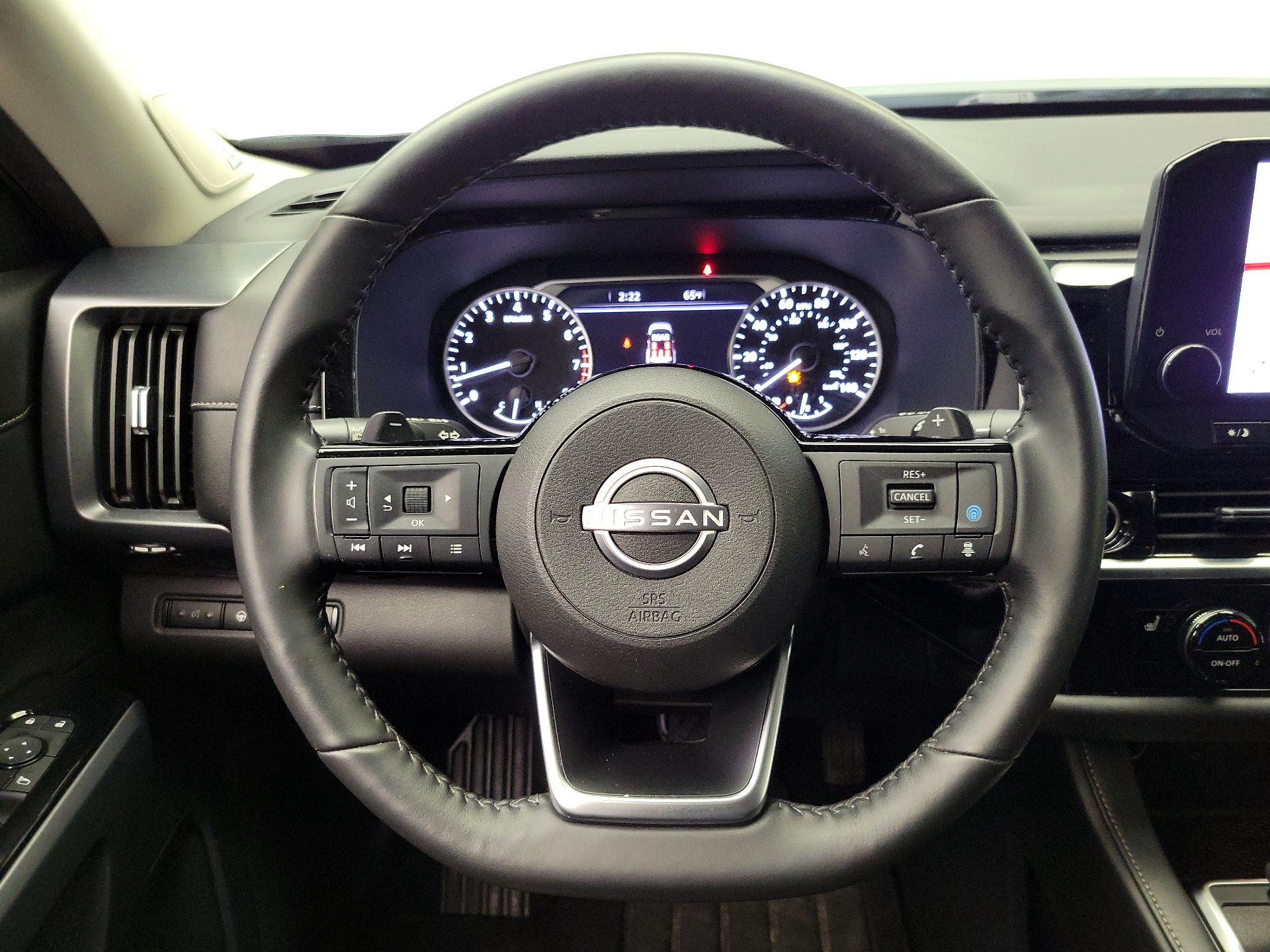 Thumbnail: 2024 Nissan Pathfinder - 10