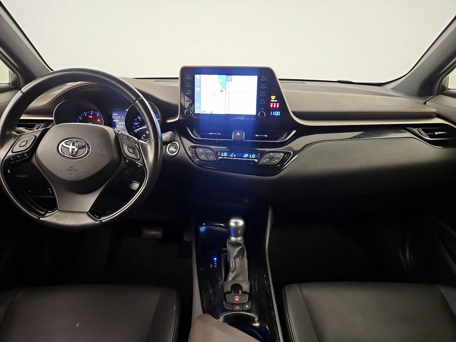 Thumbnail: 2019 Toyota C-HR - 8