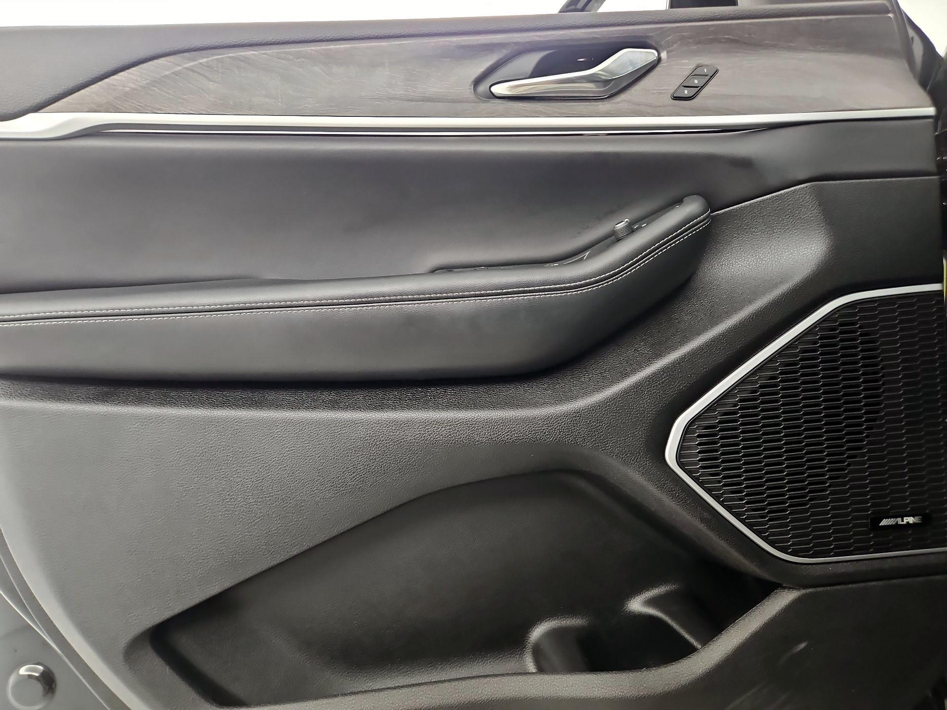 Thumbnail: 2024 Jeep Grand Cherokee - 10