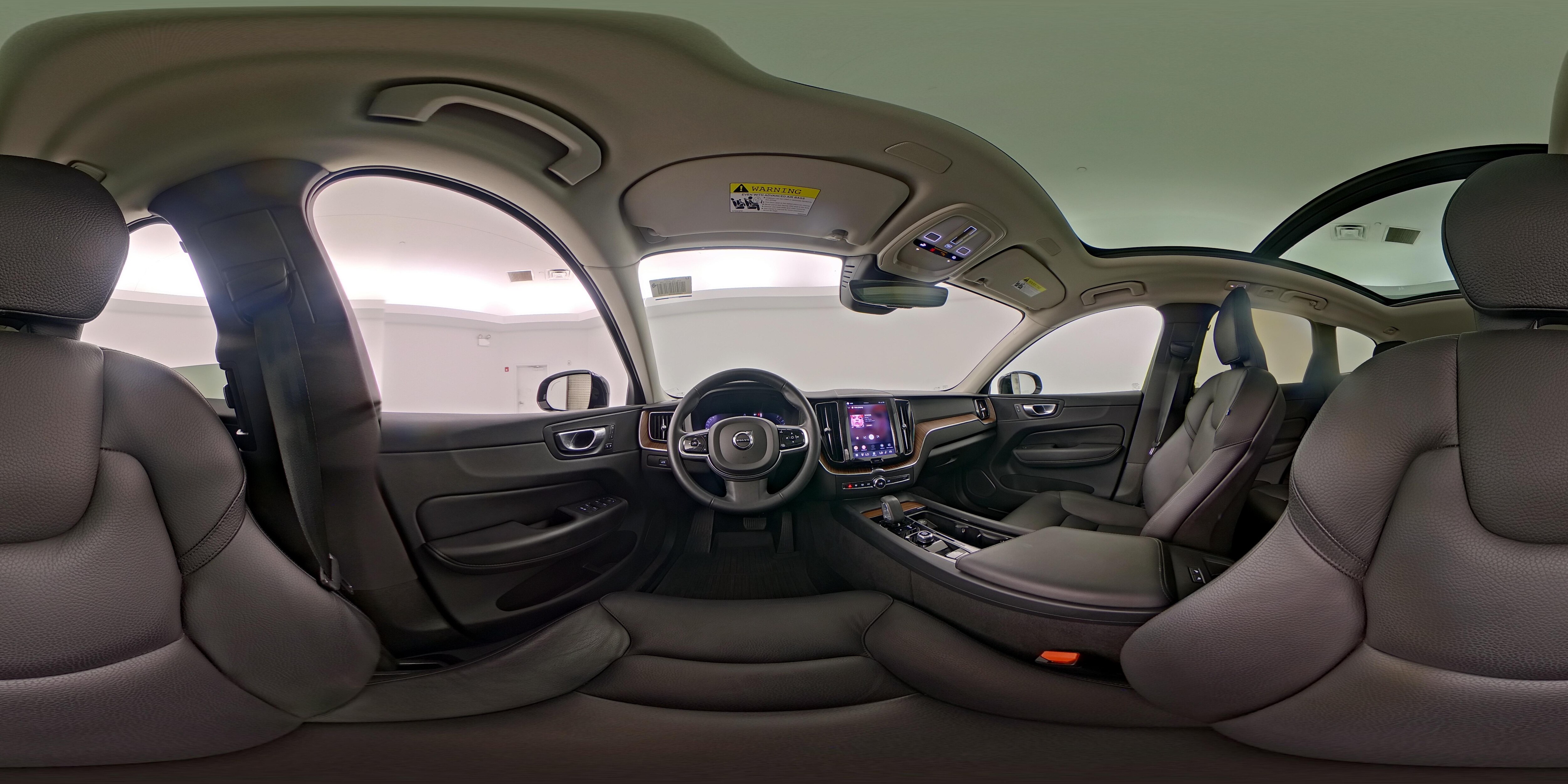 2024 Volvo XC60 Plus - Photo 25