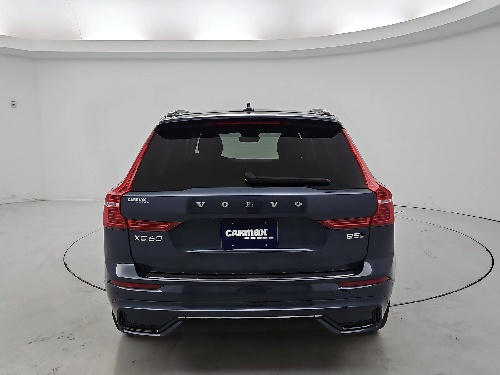 2024 Volvo XC60 Plus - Photo 6