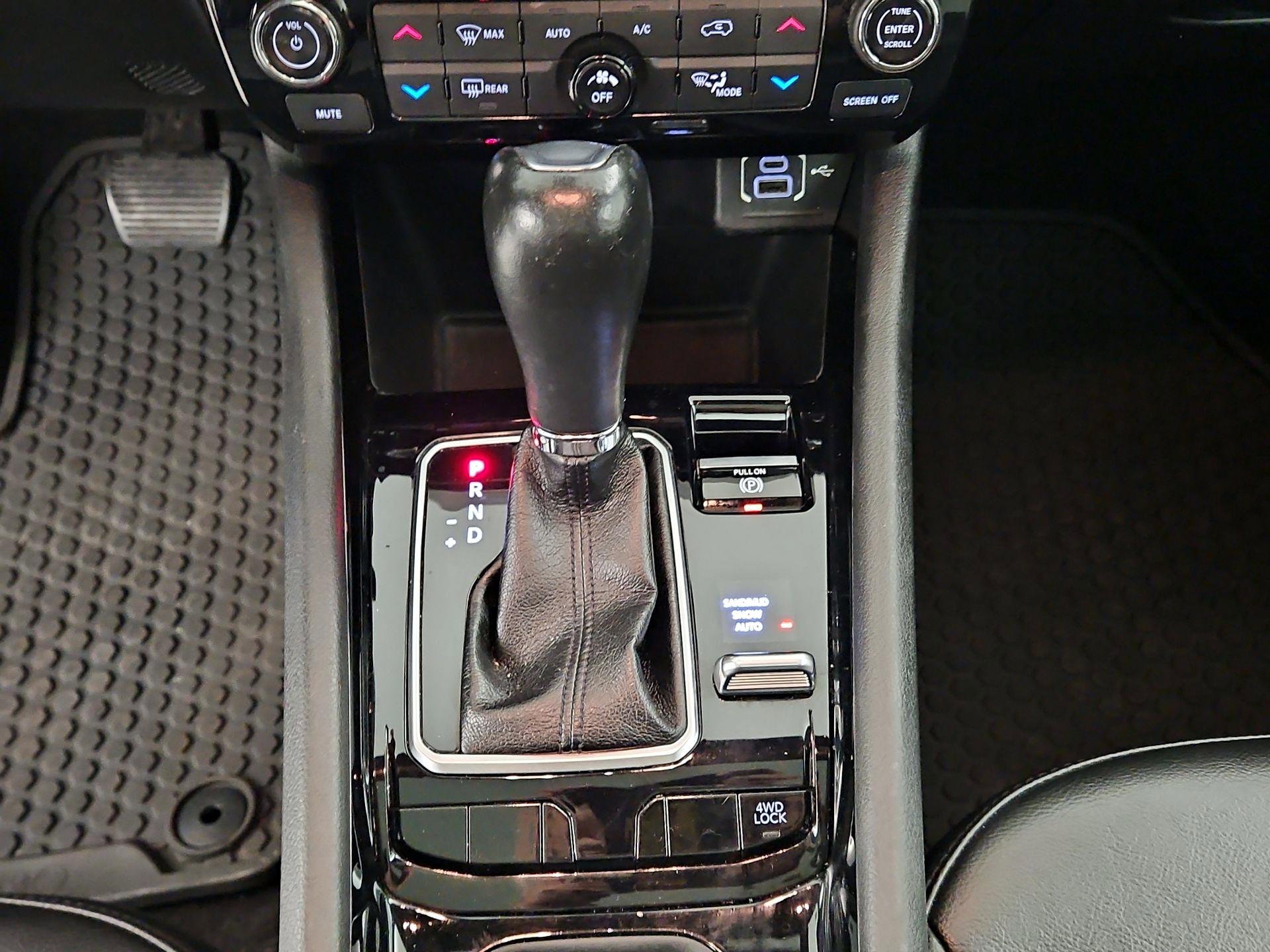 Thumbnail: 2023 Jeep Compass - 15