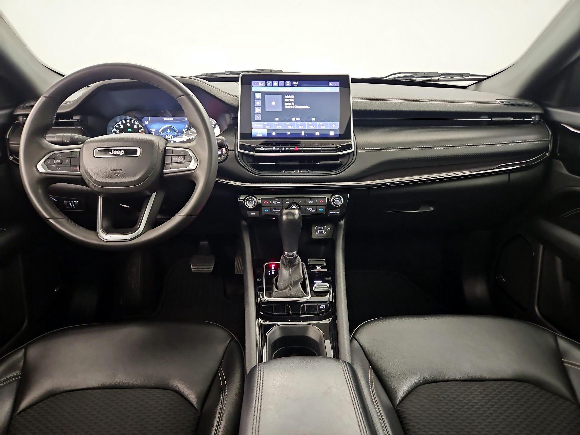 Thumbnail: 2023 Jeep Compass - 8