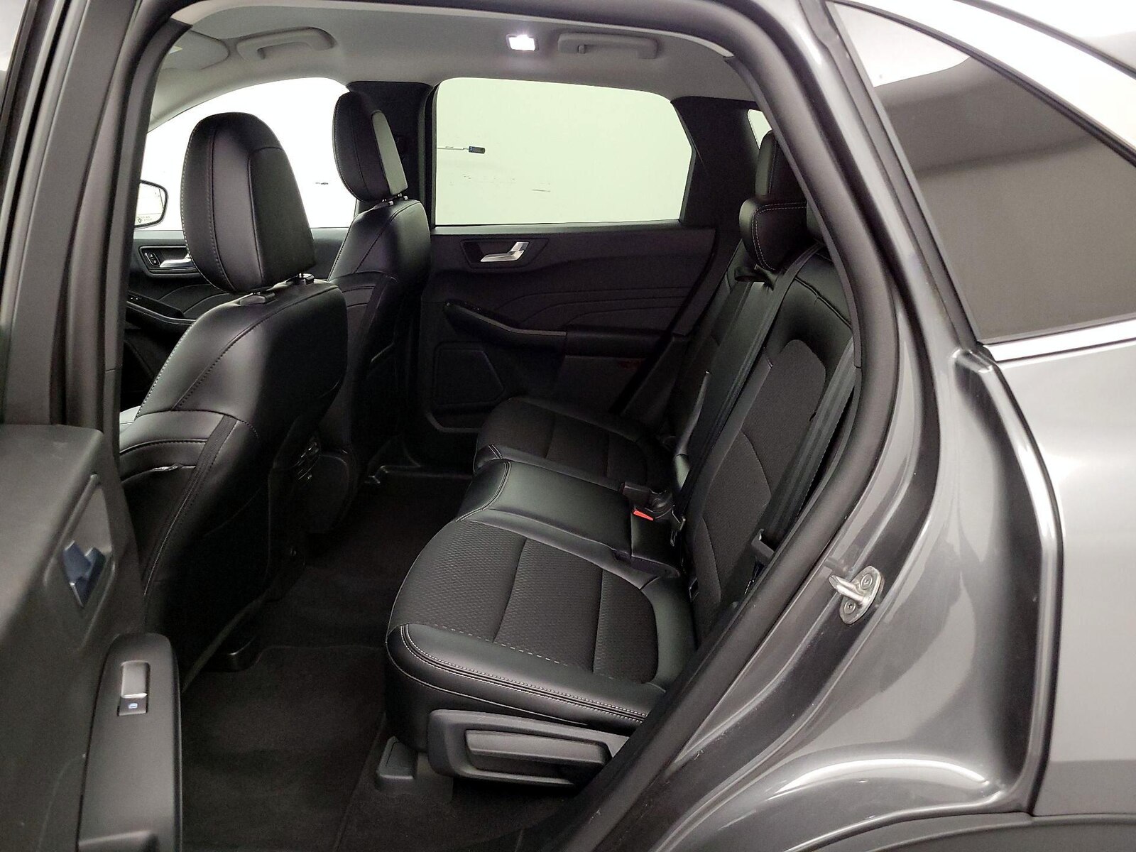 2025 Ford Escape Plug-in hybrid PHEV - Photo 21