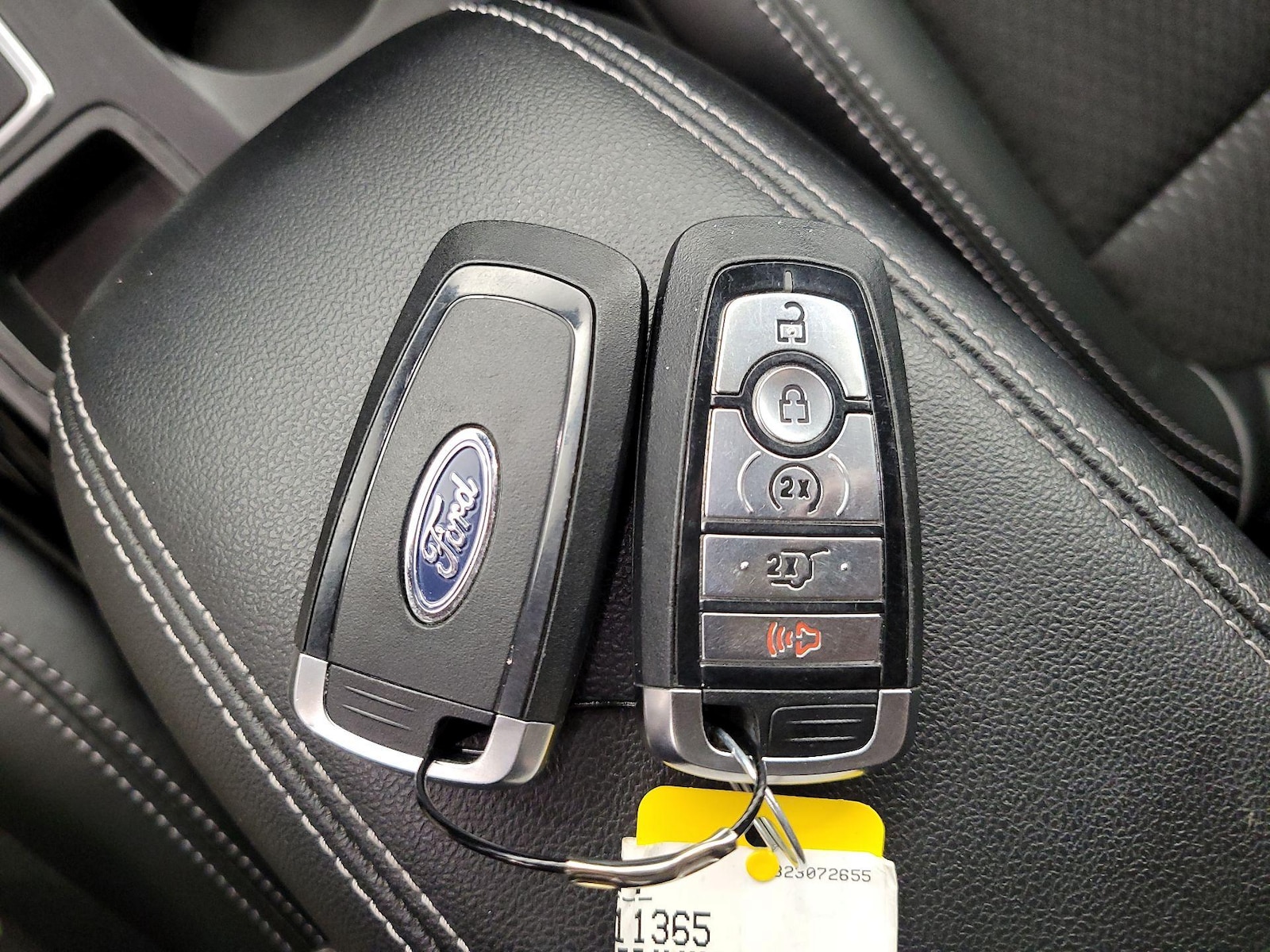 2025 Ford Escape Plug-in hybrid PHEV - Photo 25
