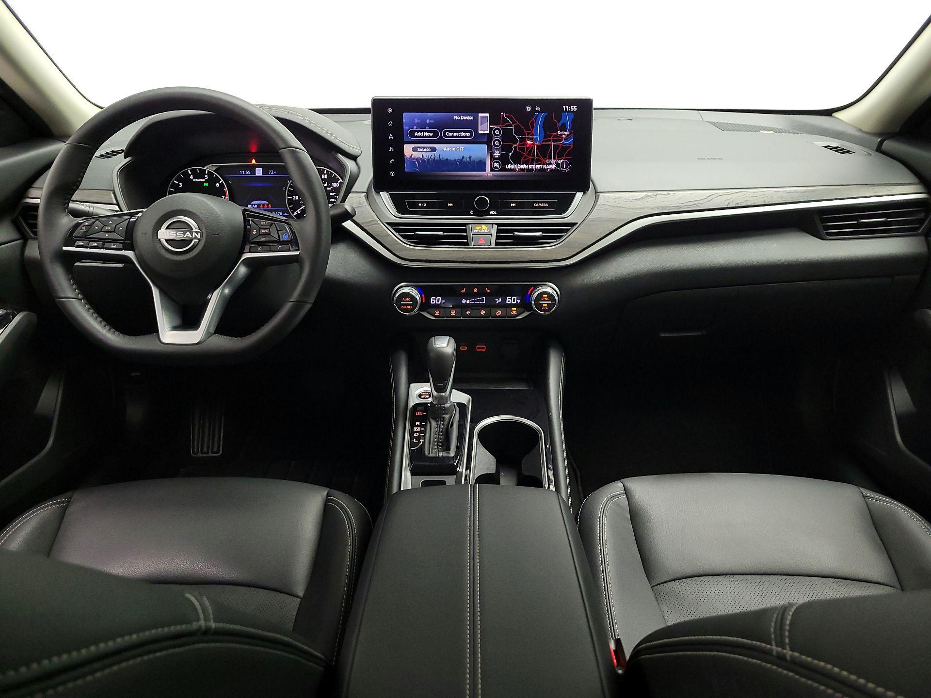Thumbnail: 2025 Nissan Altima - 9
