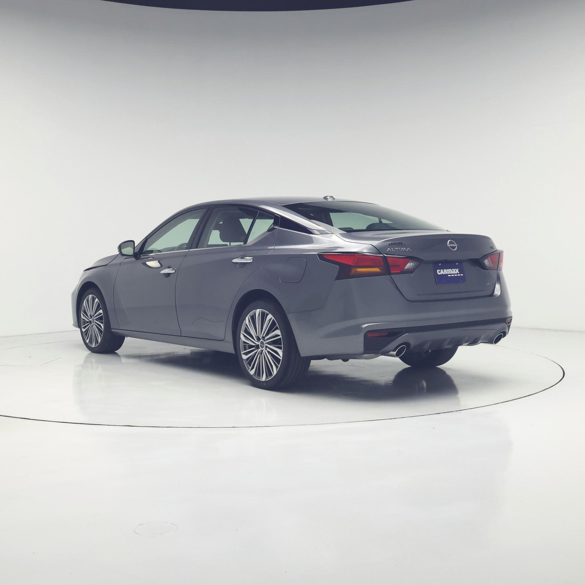 Thumbnail: 2025 Nissan Altima - 2