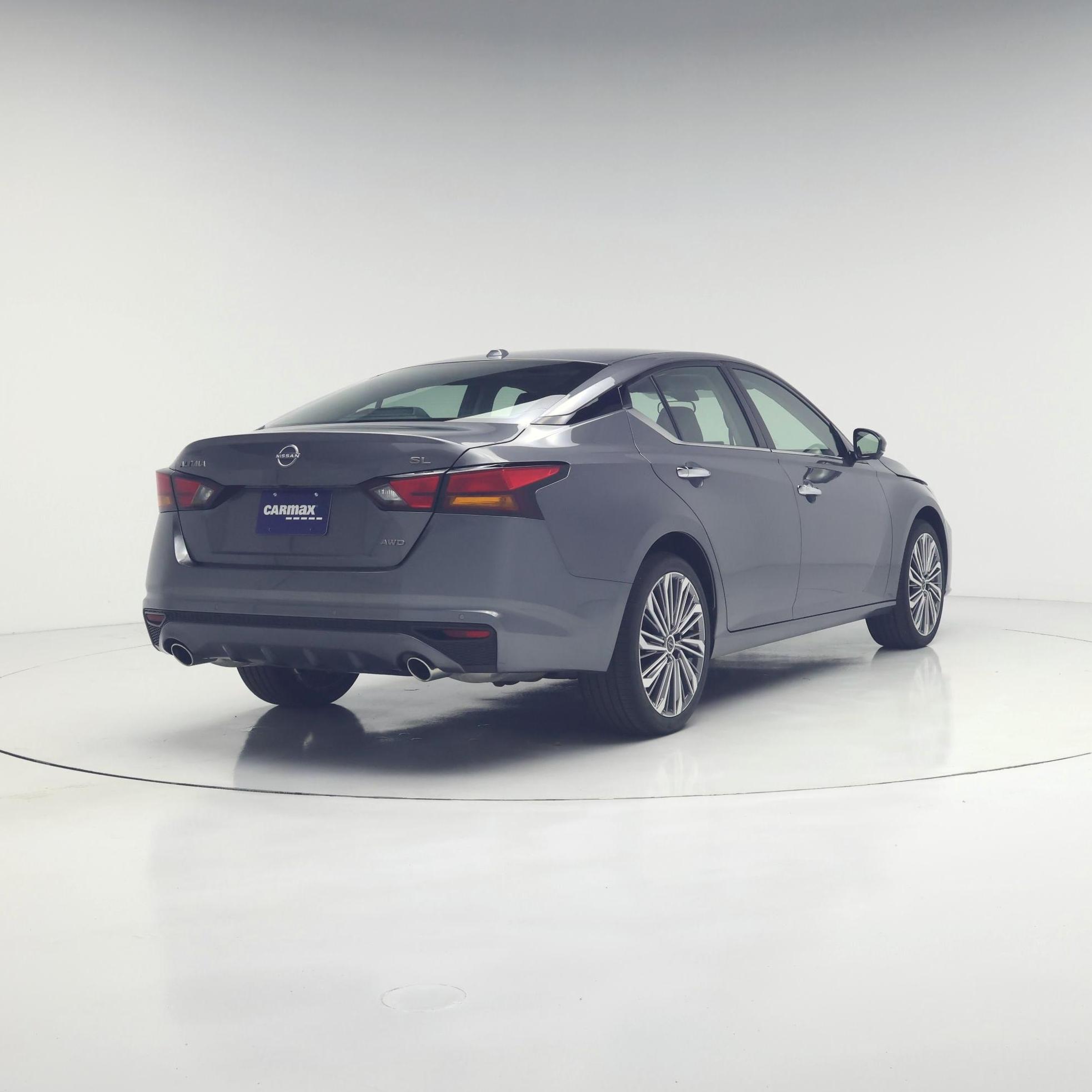 Thumbnail: 2025 Nissan Altima - 8