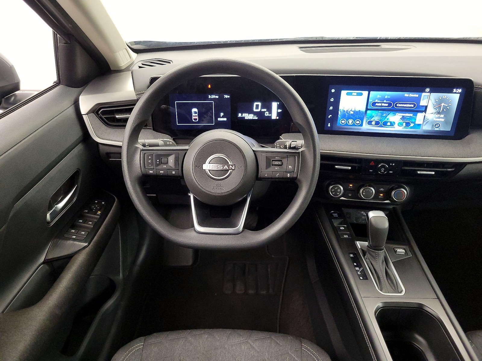 2025 Nissan Kicks SV AWD - Photo 11