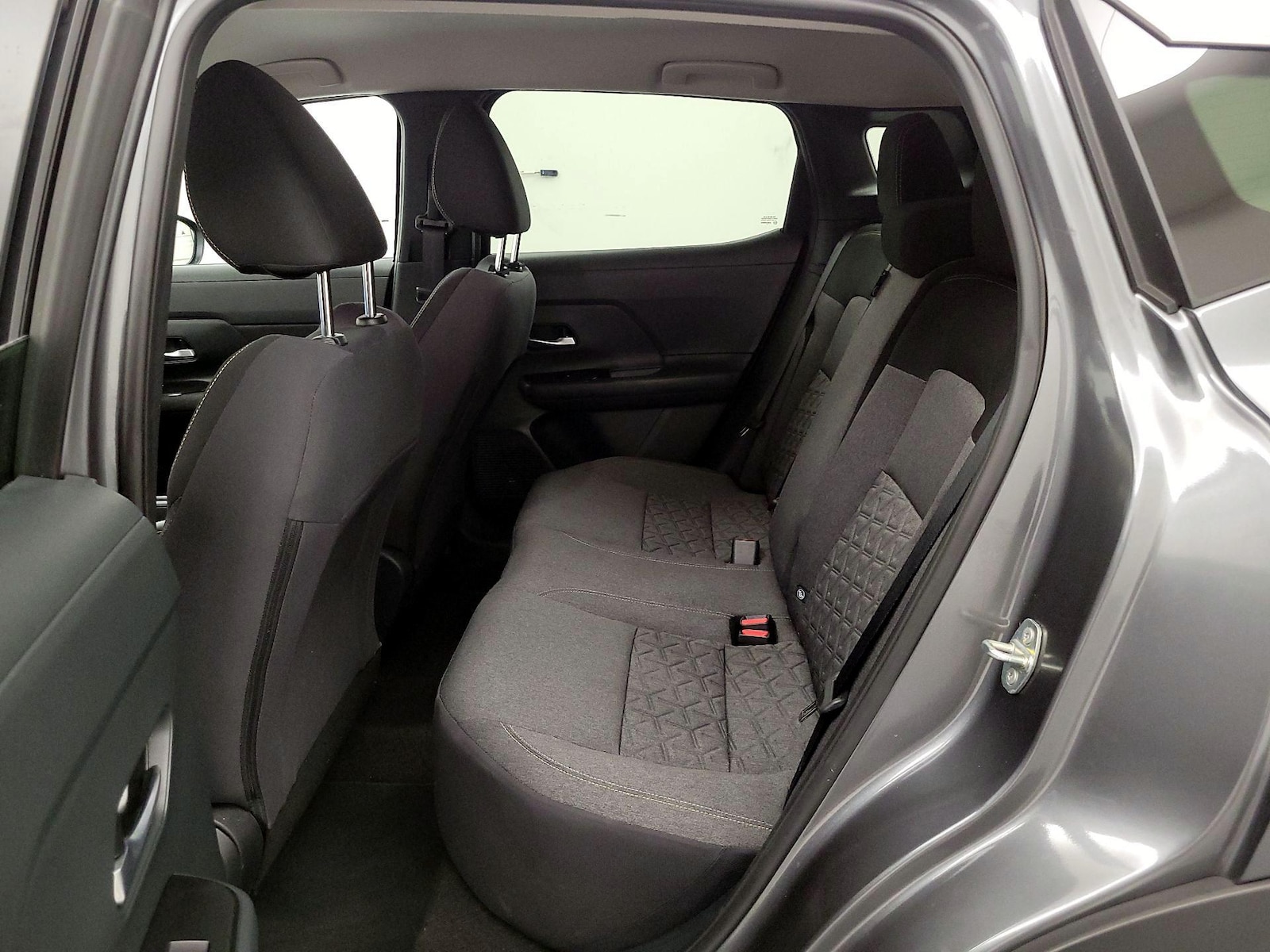 2025 Nissan Kicks SV AWD - Photo 20