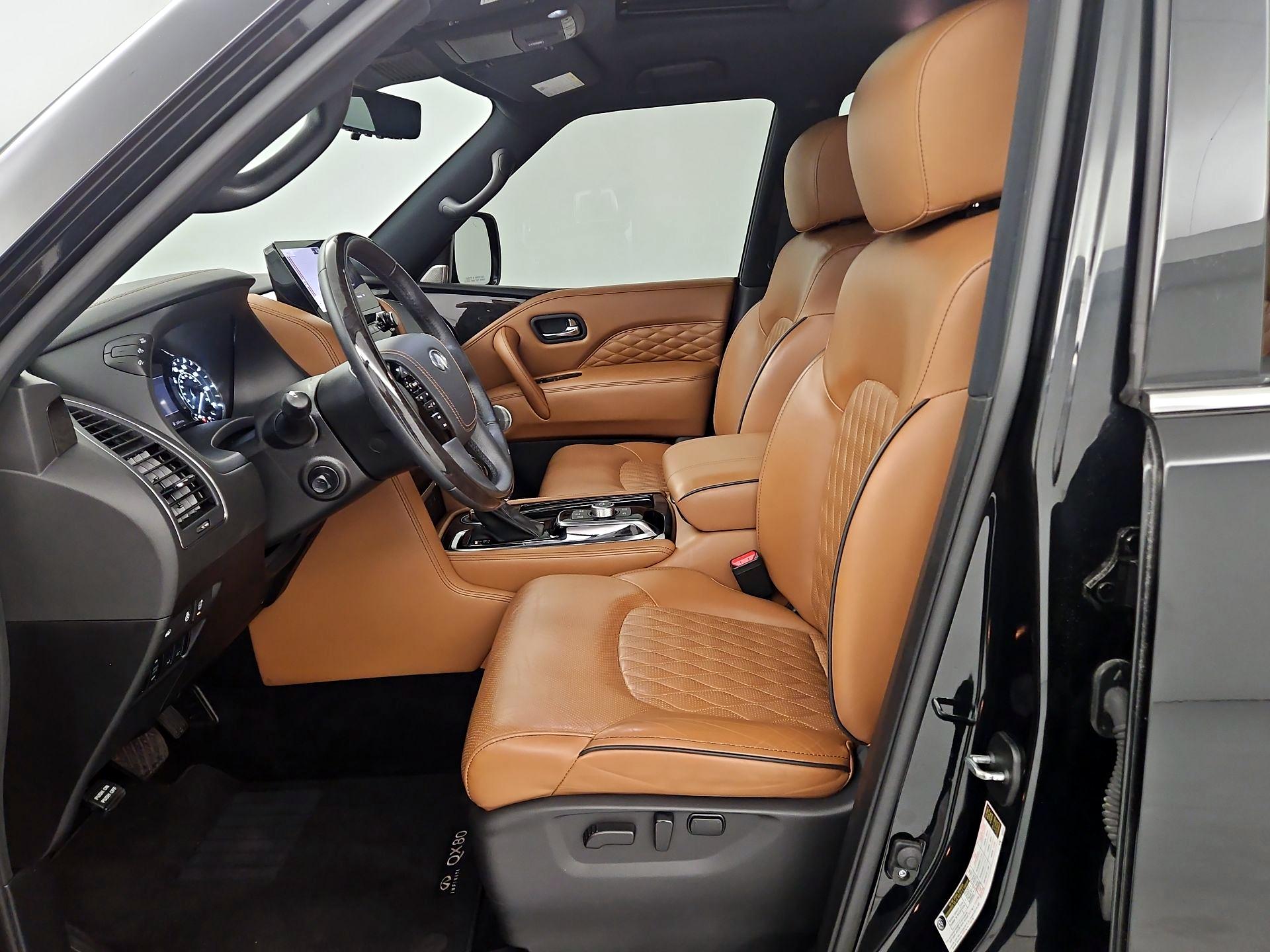 Thumbnail: 2023 INFINITI QX80 - 9