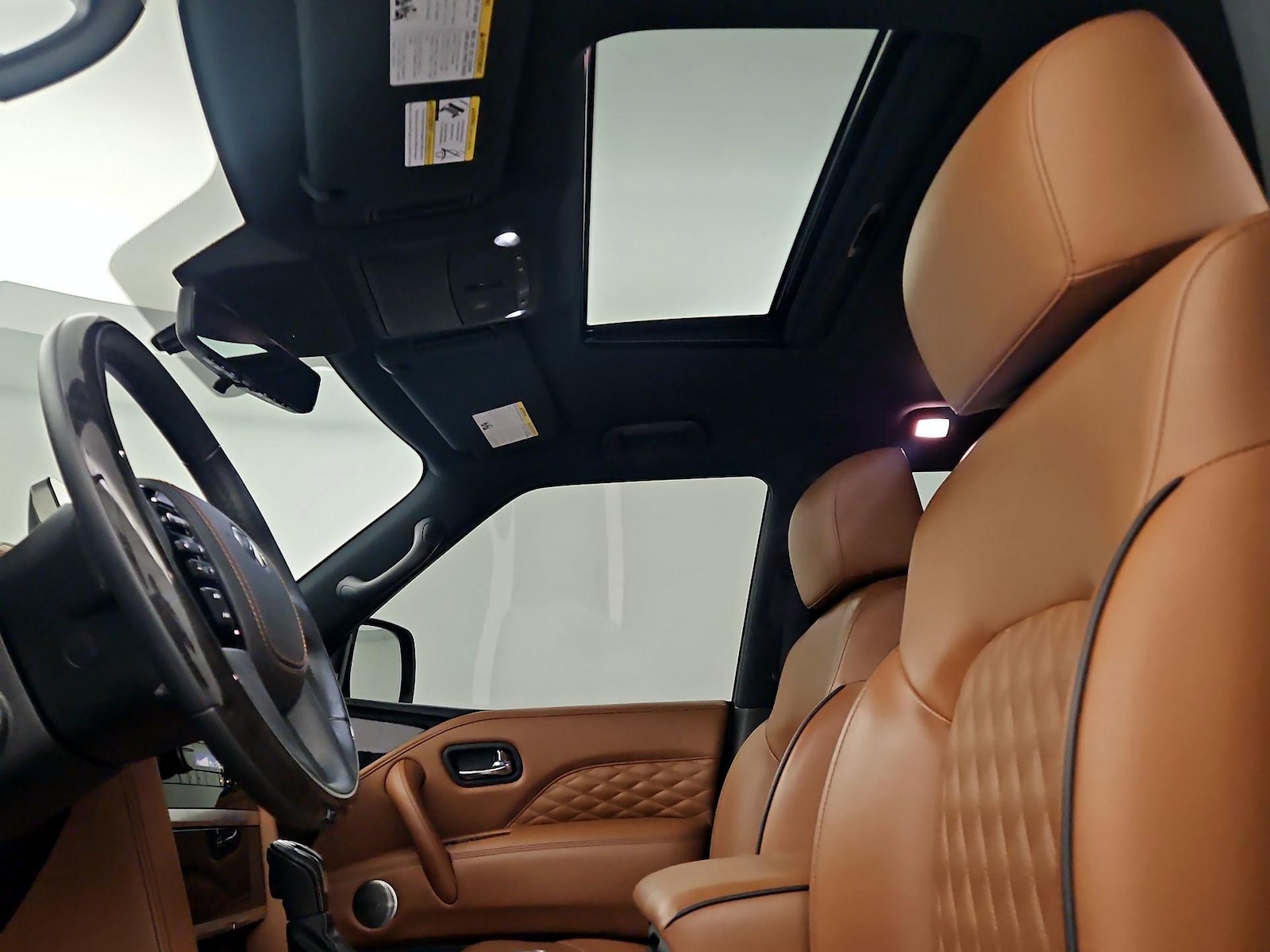 2023 INFINITI QX80 Sensory 4WD - Photo 19
