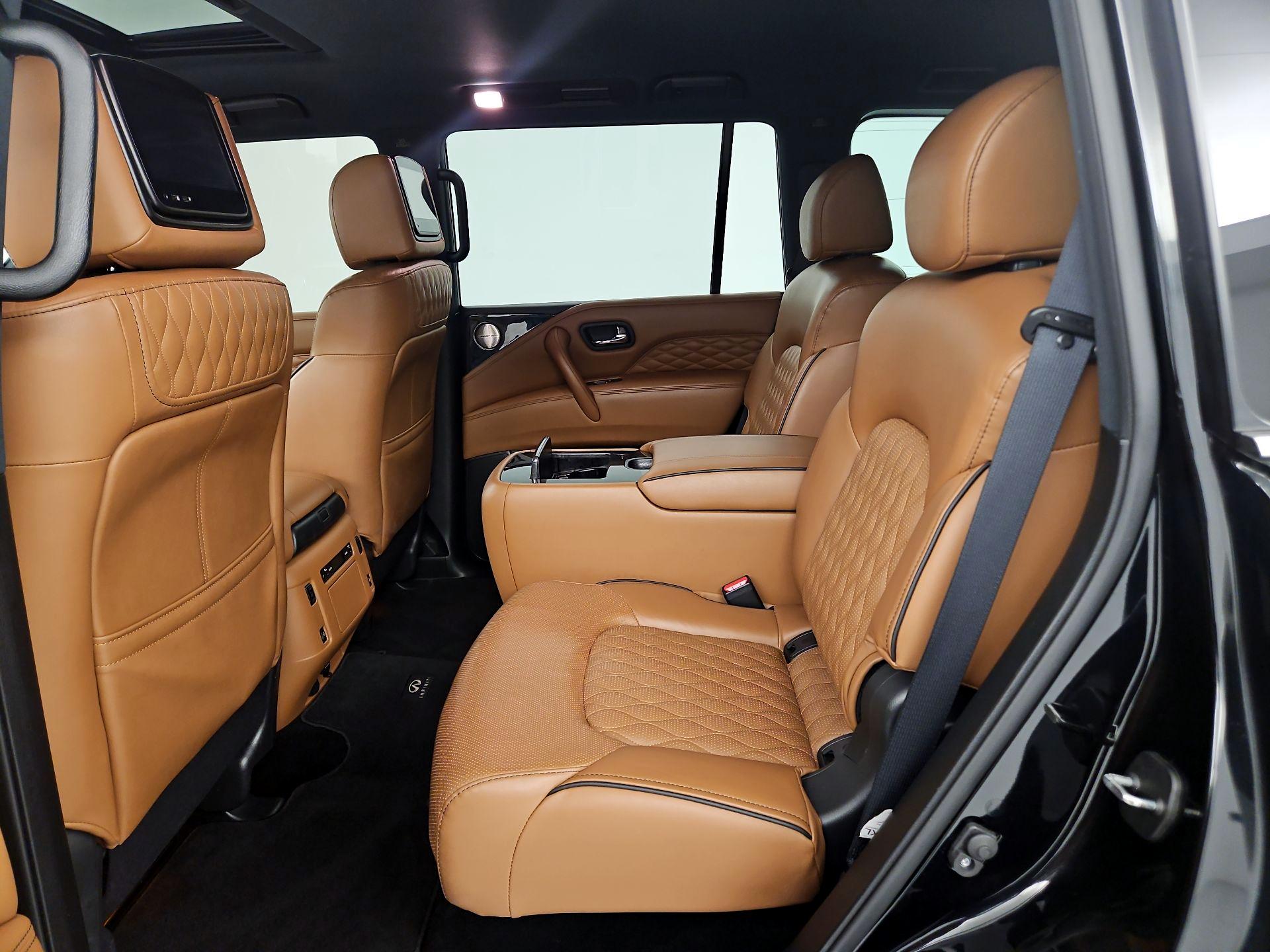 Thumbnail: 2023 INFINITI QX80 - 19