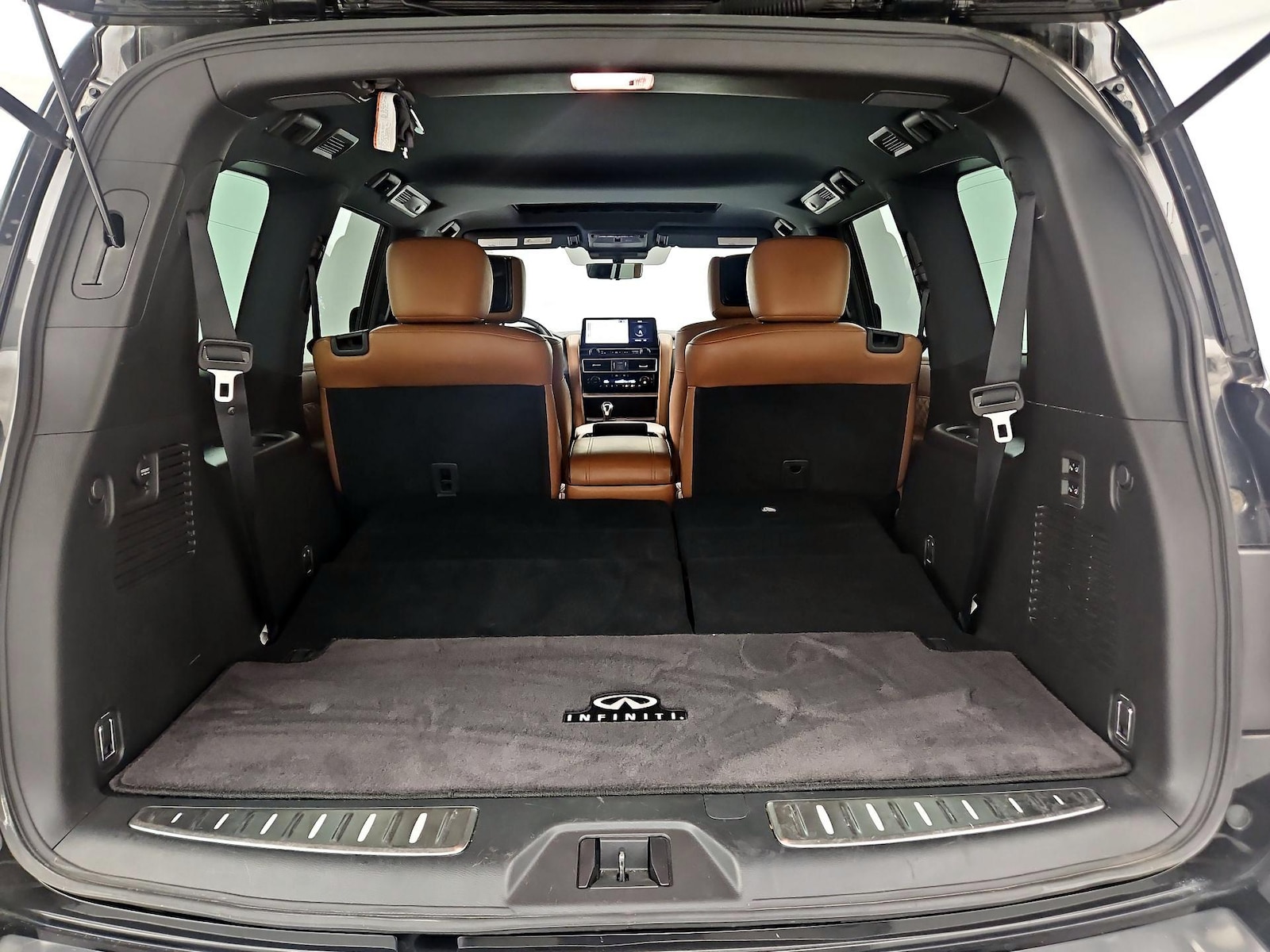2023 INFINITI QX80 Sensory 4WD - Photo 23